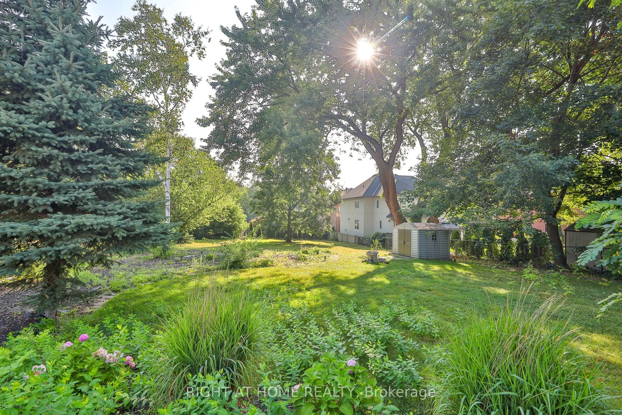 1901 Spruce Hill Road