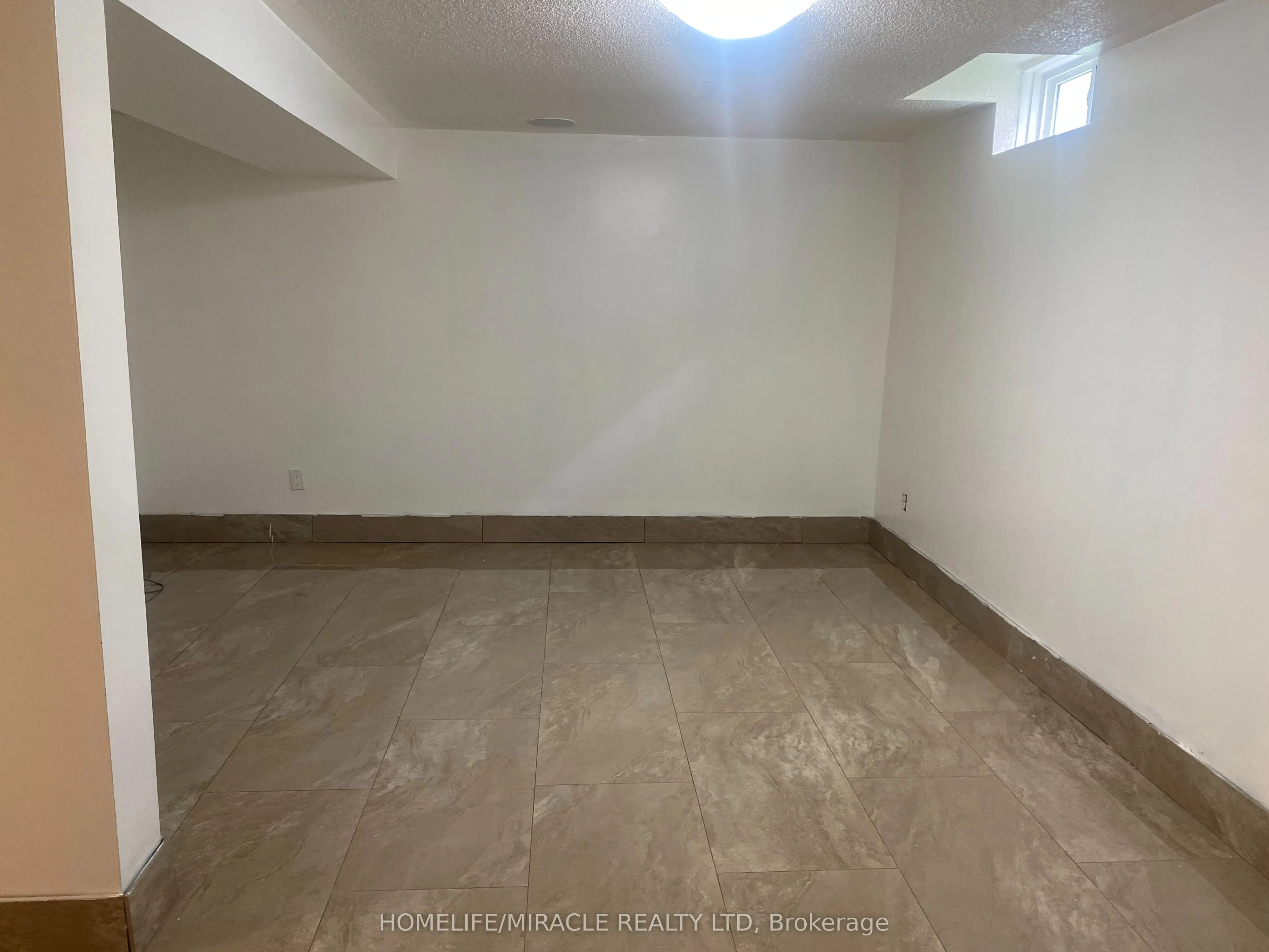 1300 Belair Crescent, #Basement
