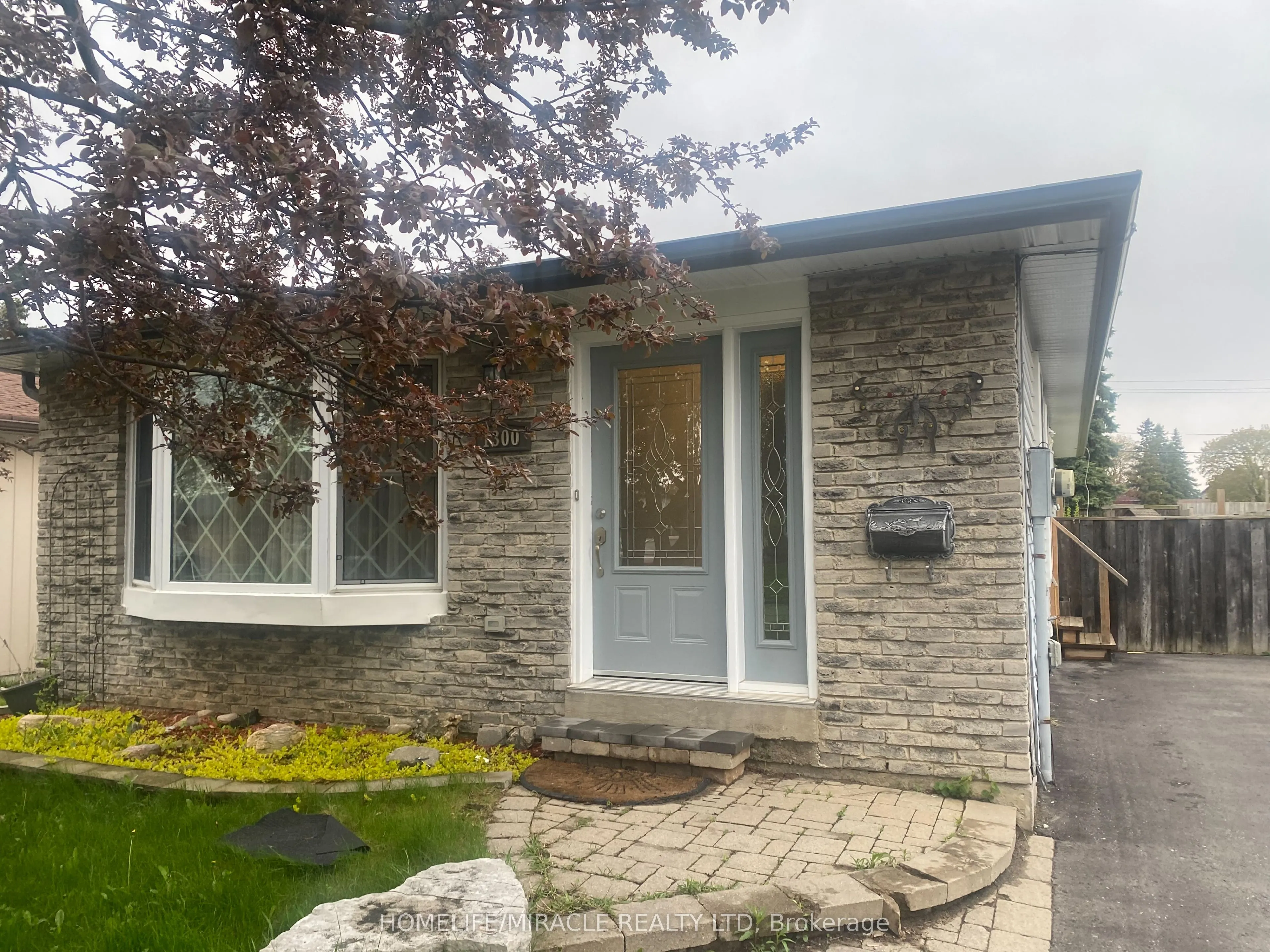1300 Belair Crescent, #Basement