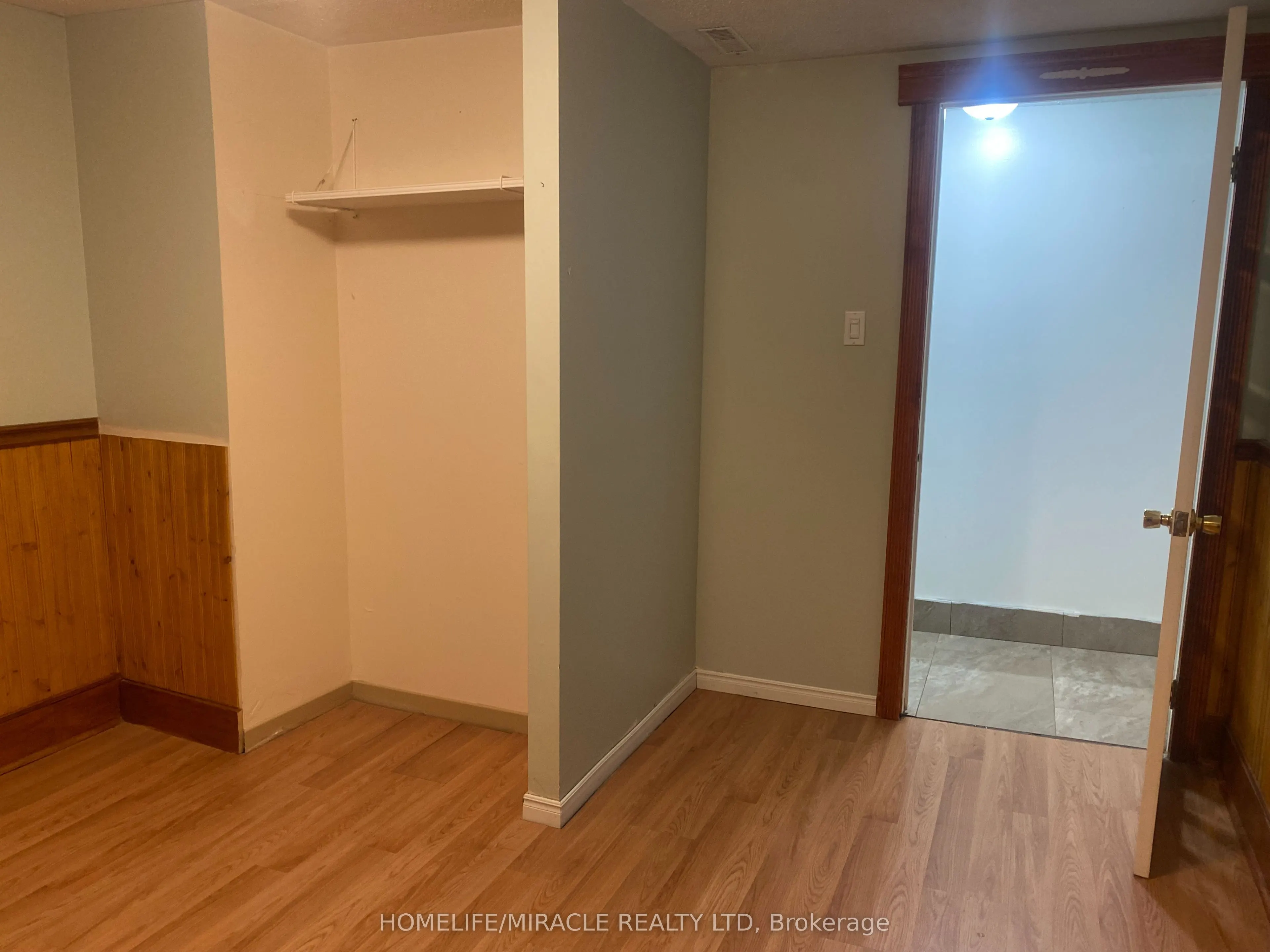 1300 Belair Crescent, #Basement