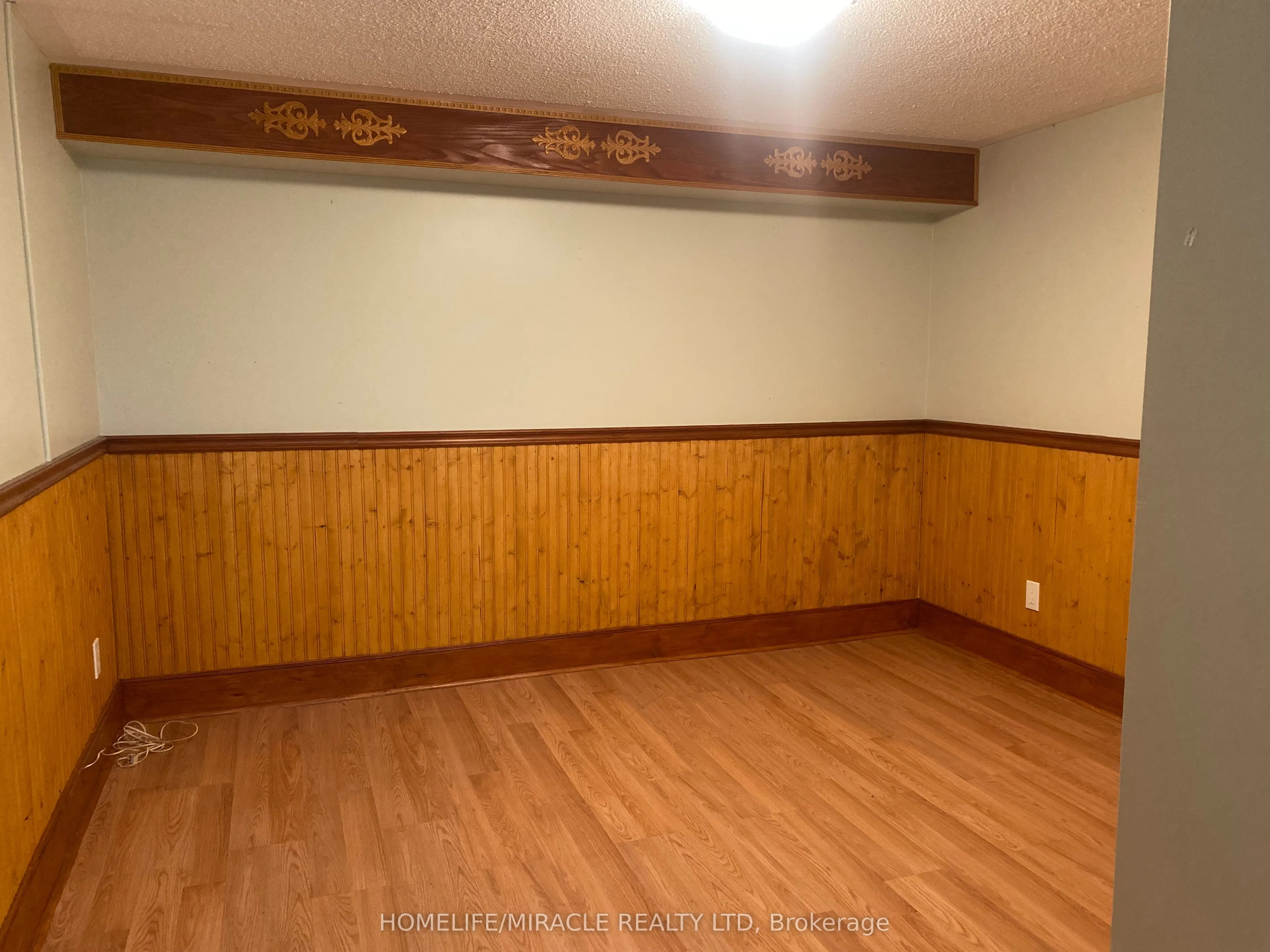 1300 Belair Crescent, #Basement