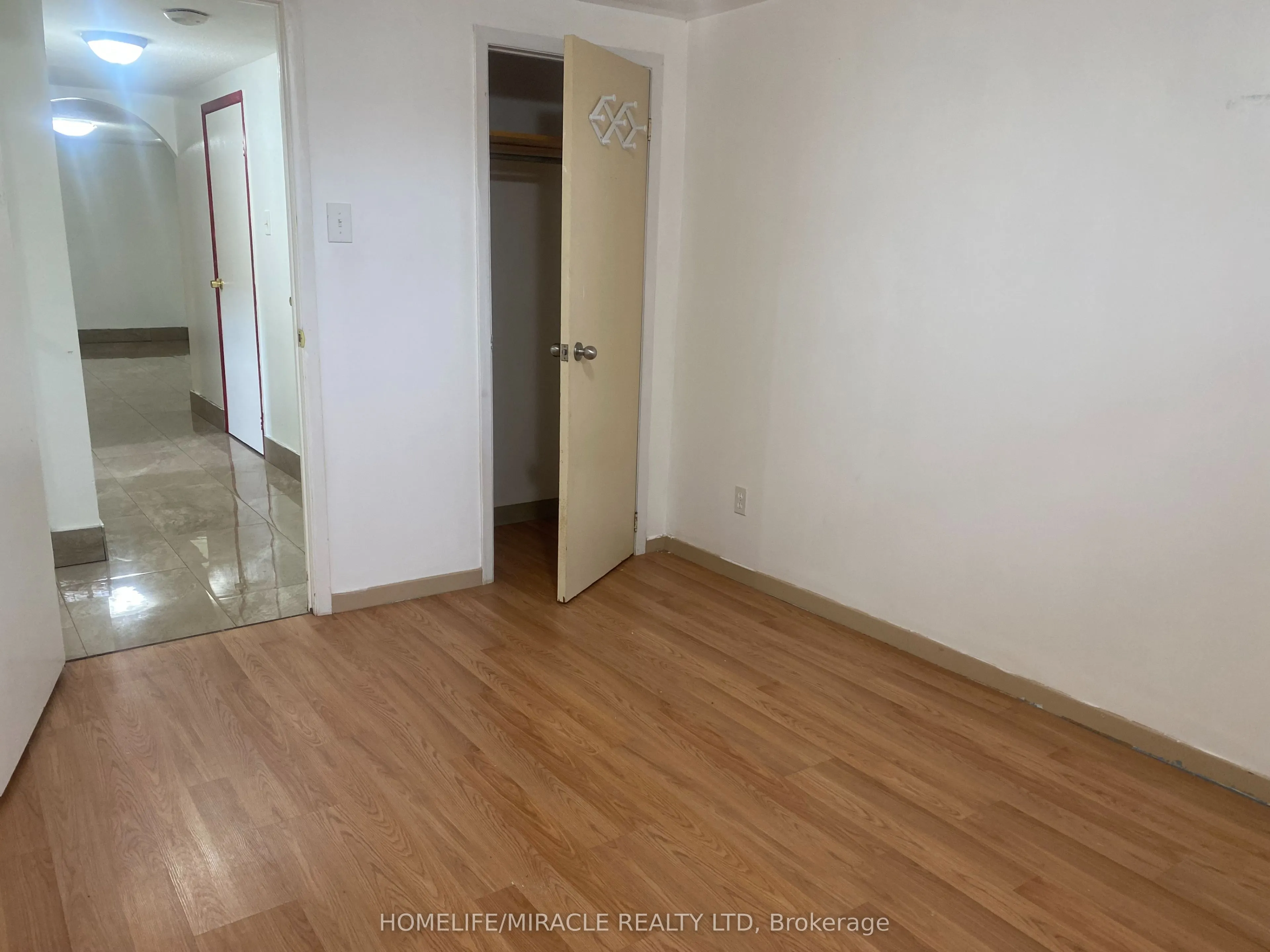 1300 Belair Crescent, #Basement