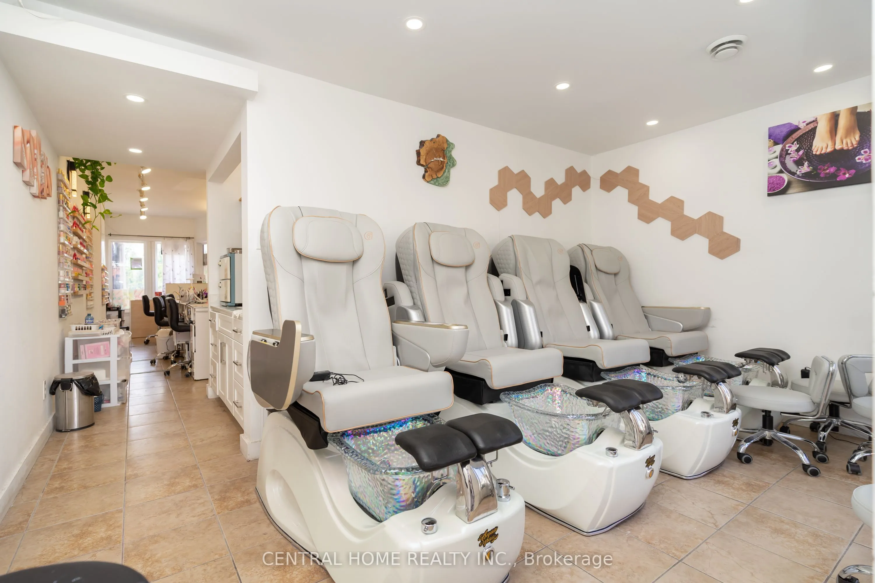 109 Old Kingston Road, #01
