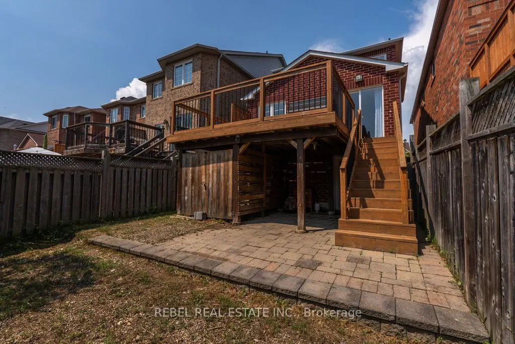 11 Angier Crescent