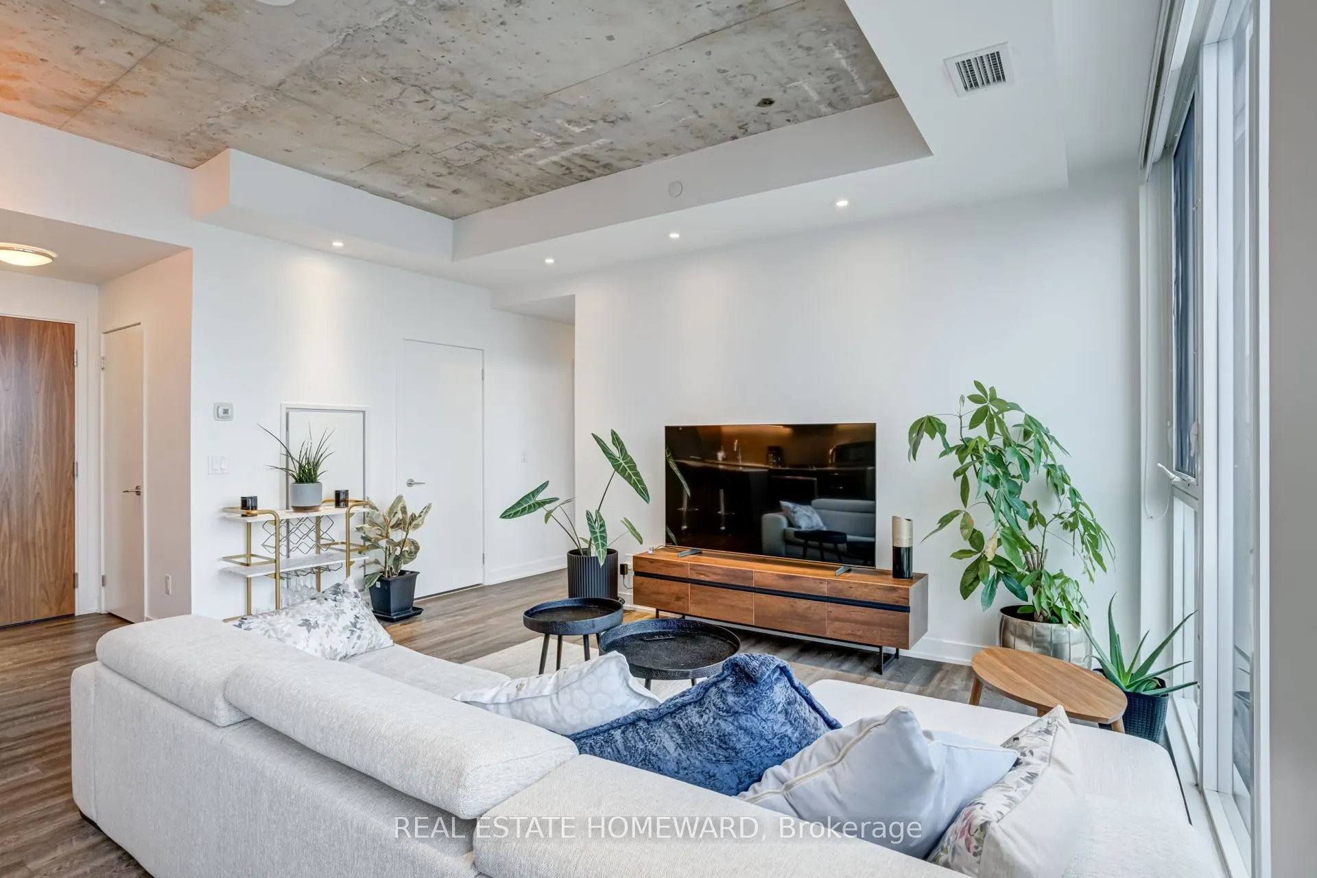 30 Baseball Place, #1111