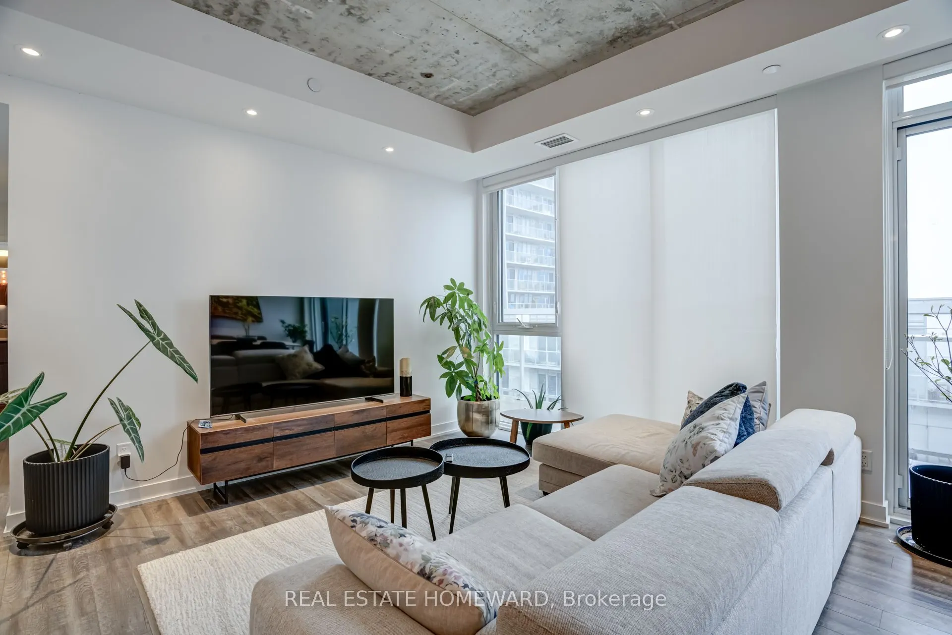 30 Baseball Place, #1111