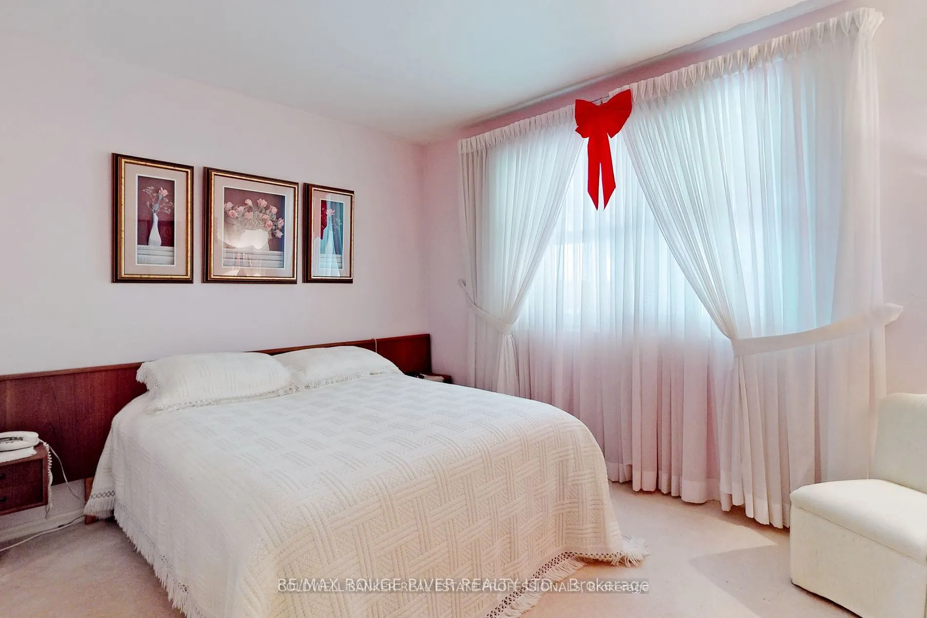 42 Budea Crescent