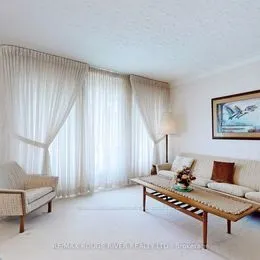 42 Budea Crescent