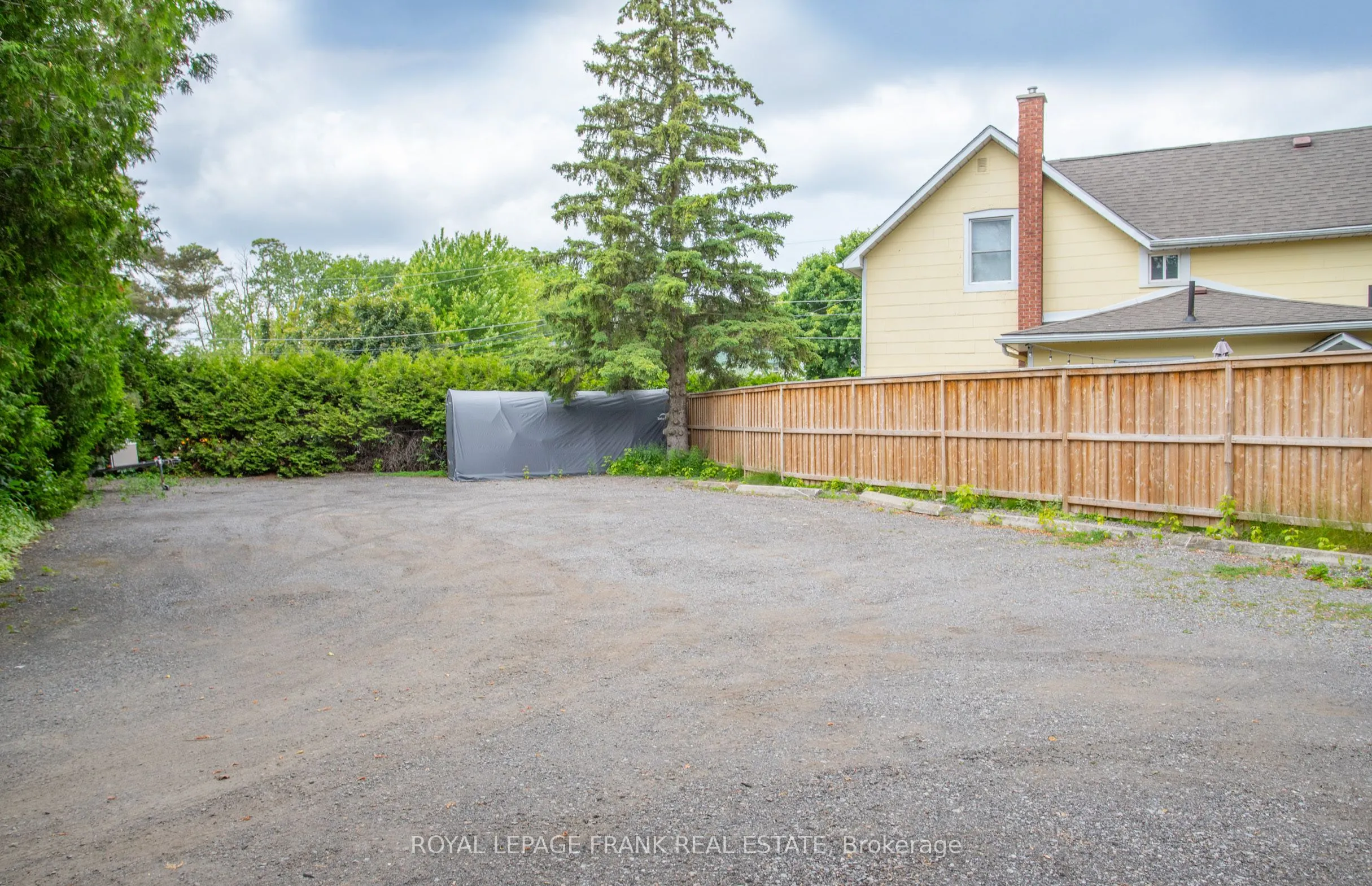 21 Wilbur Avenue
