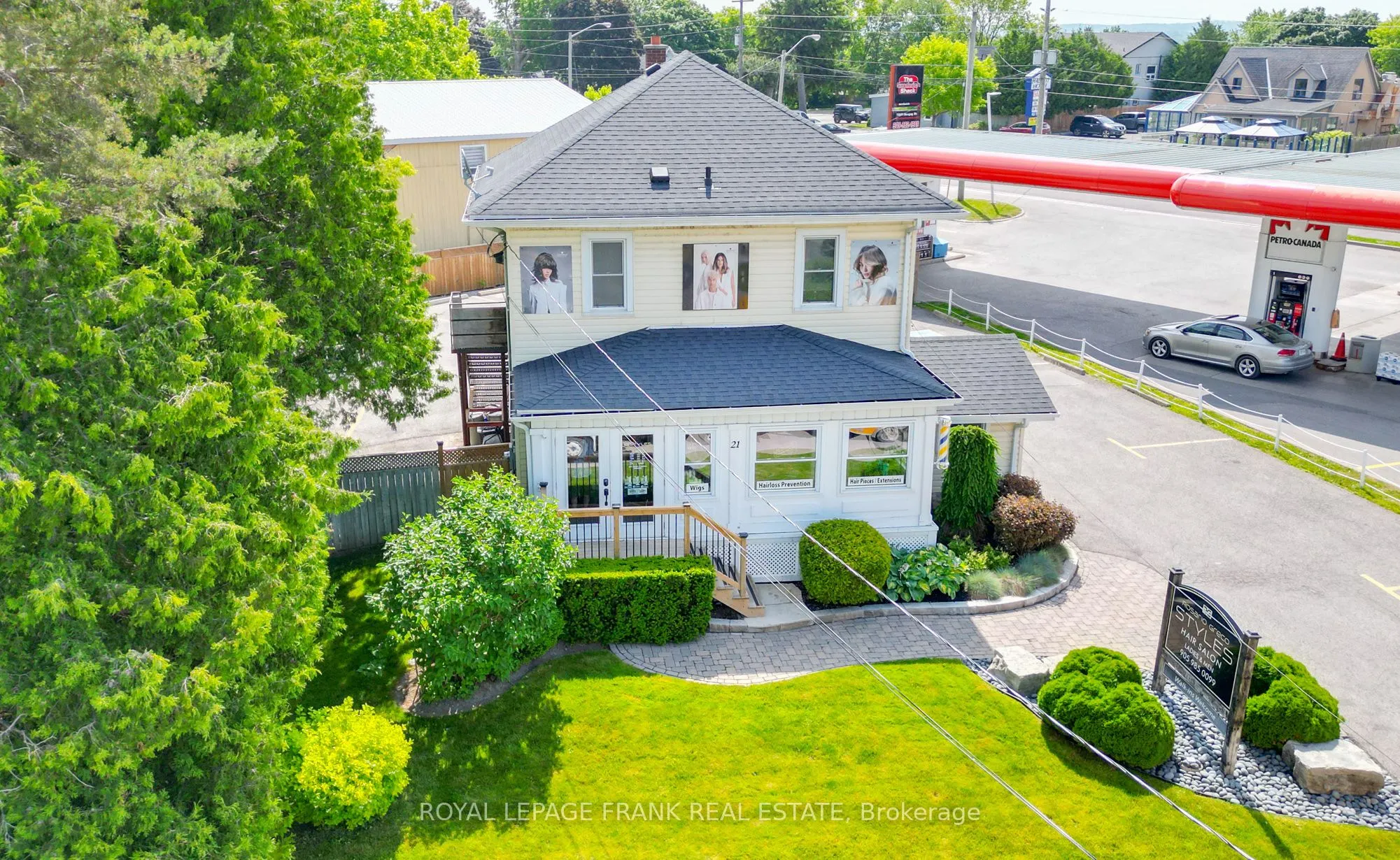 21 Wilbur Avenue