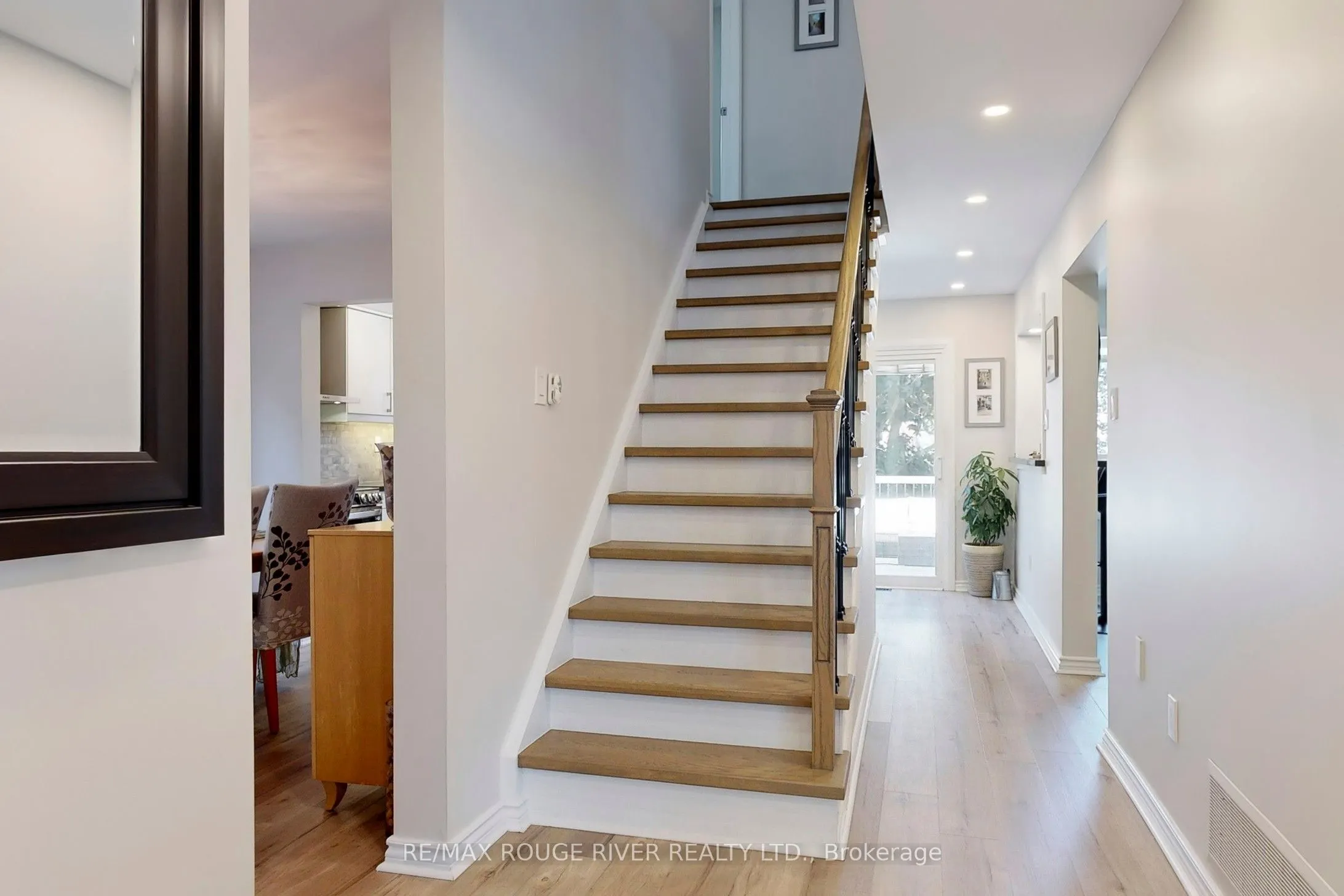 13 Dagwell Crescent
