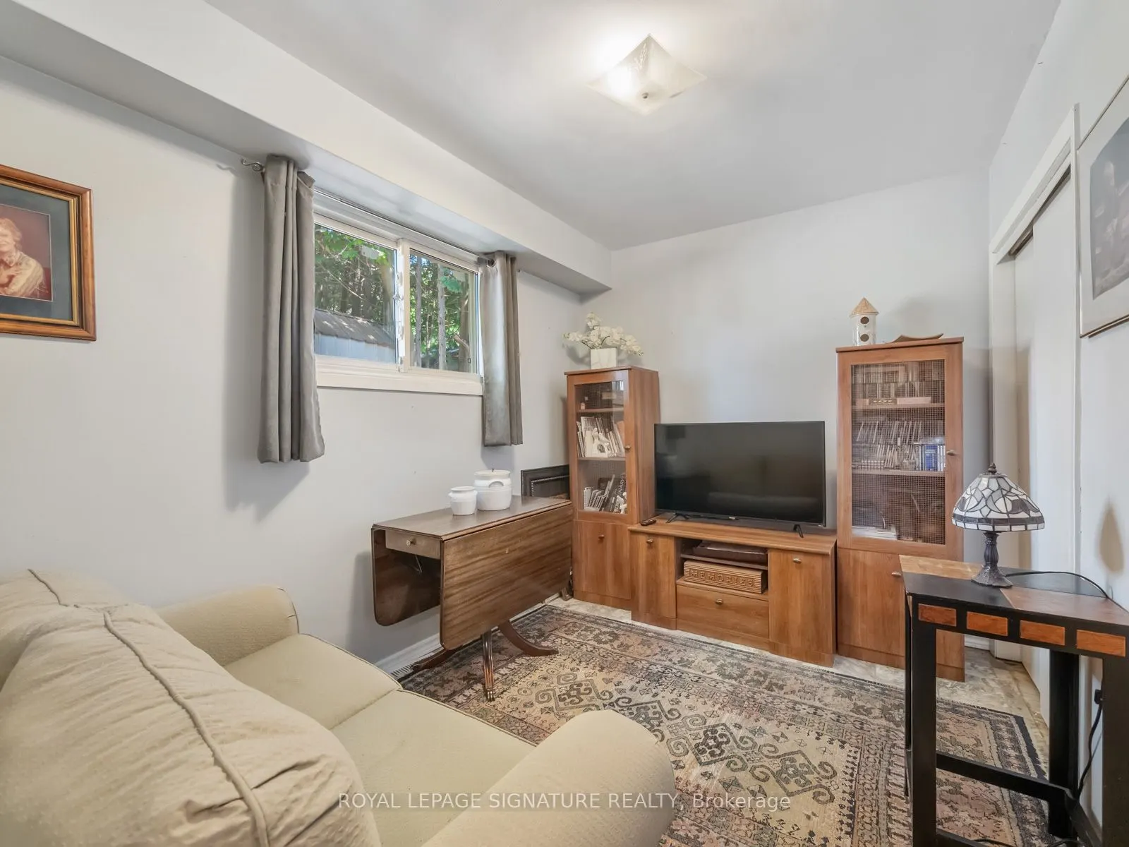 446 Bernhard Crescent