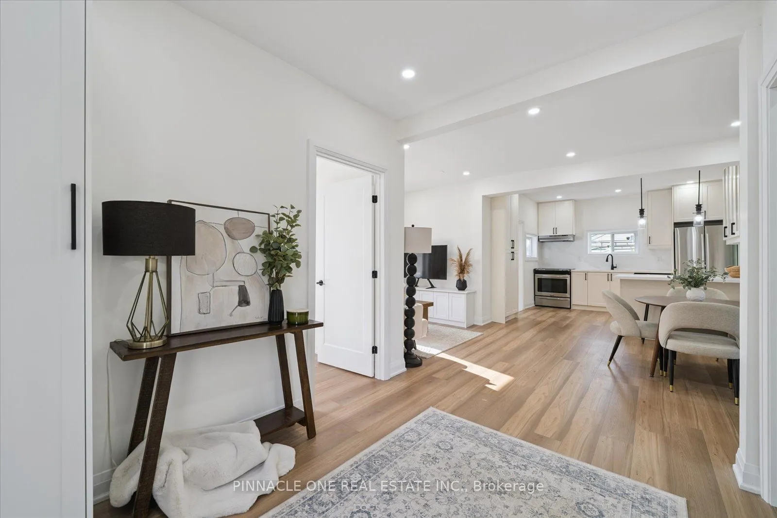 66 Emma Street