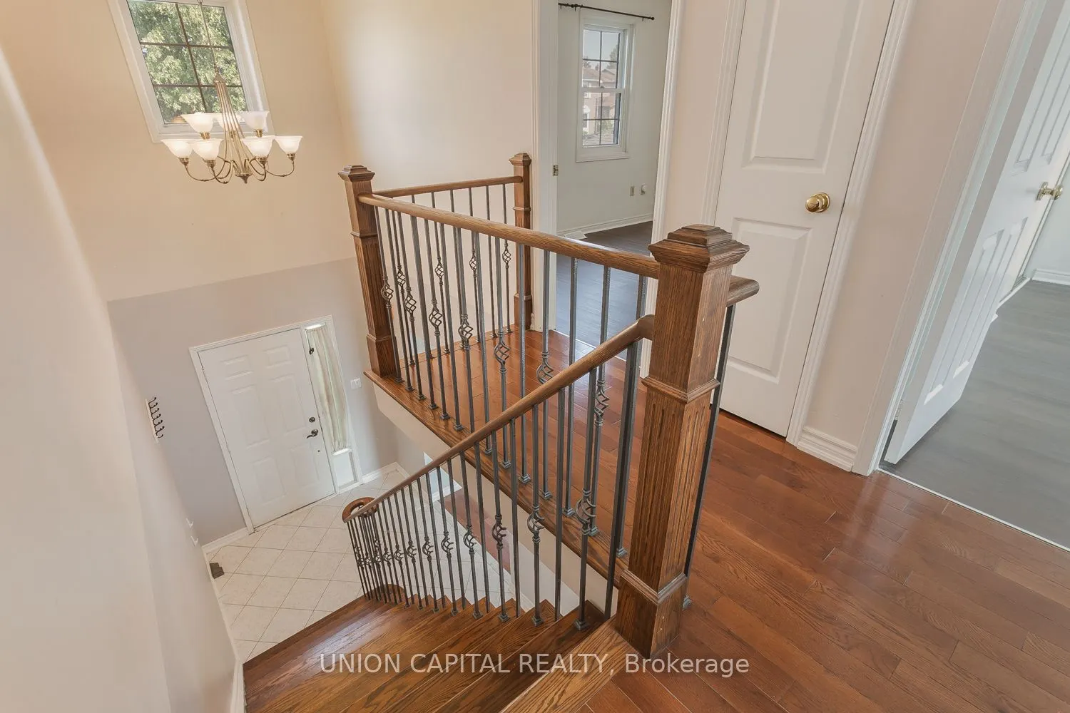 21 Horseshoe Drive