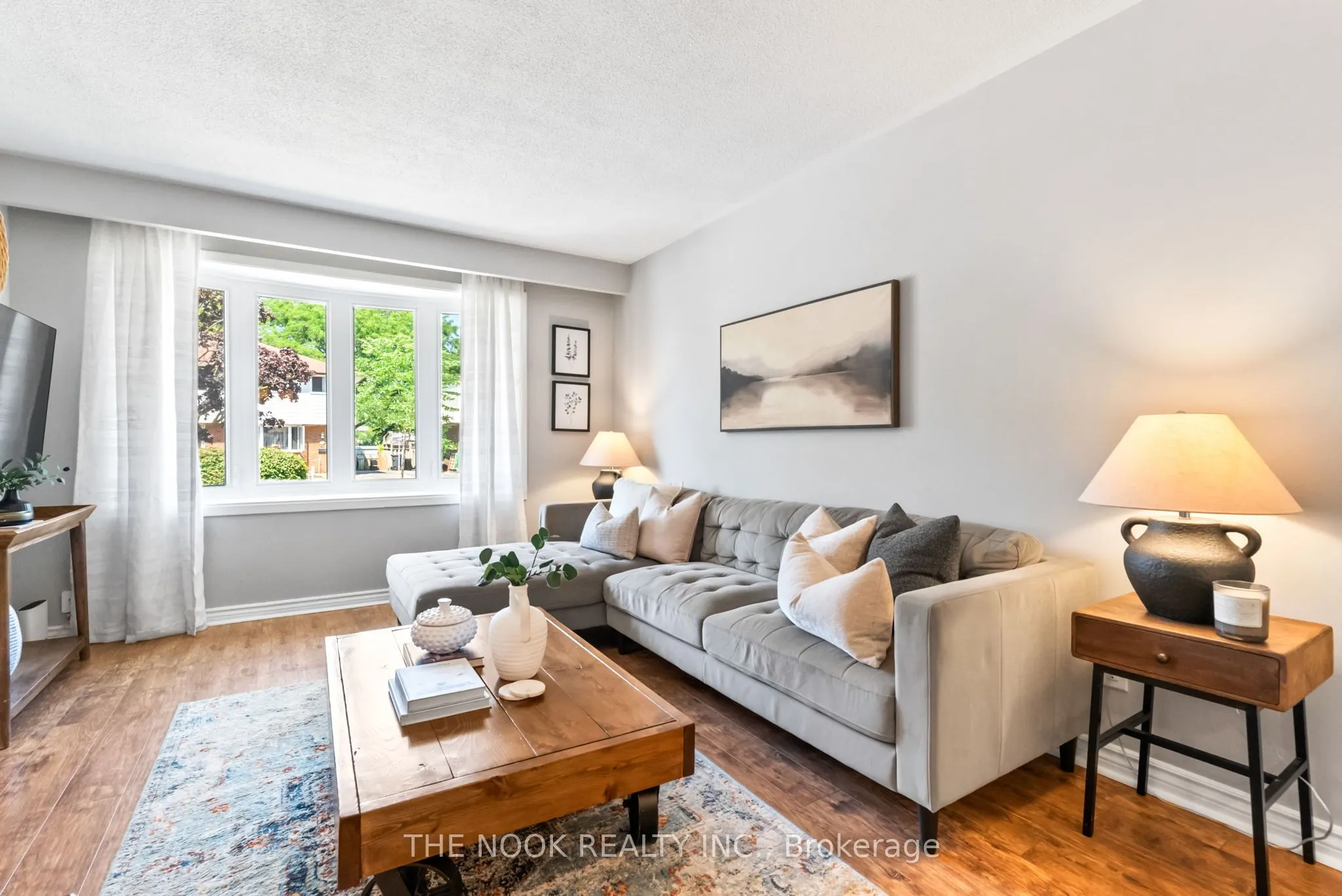 248 Kinmount Crescent