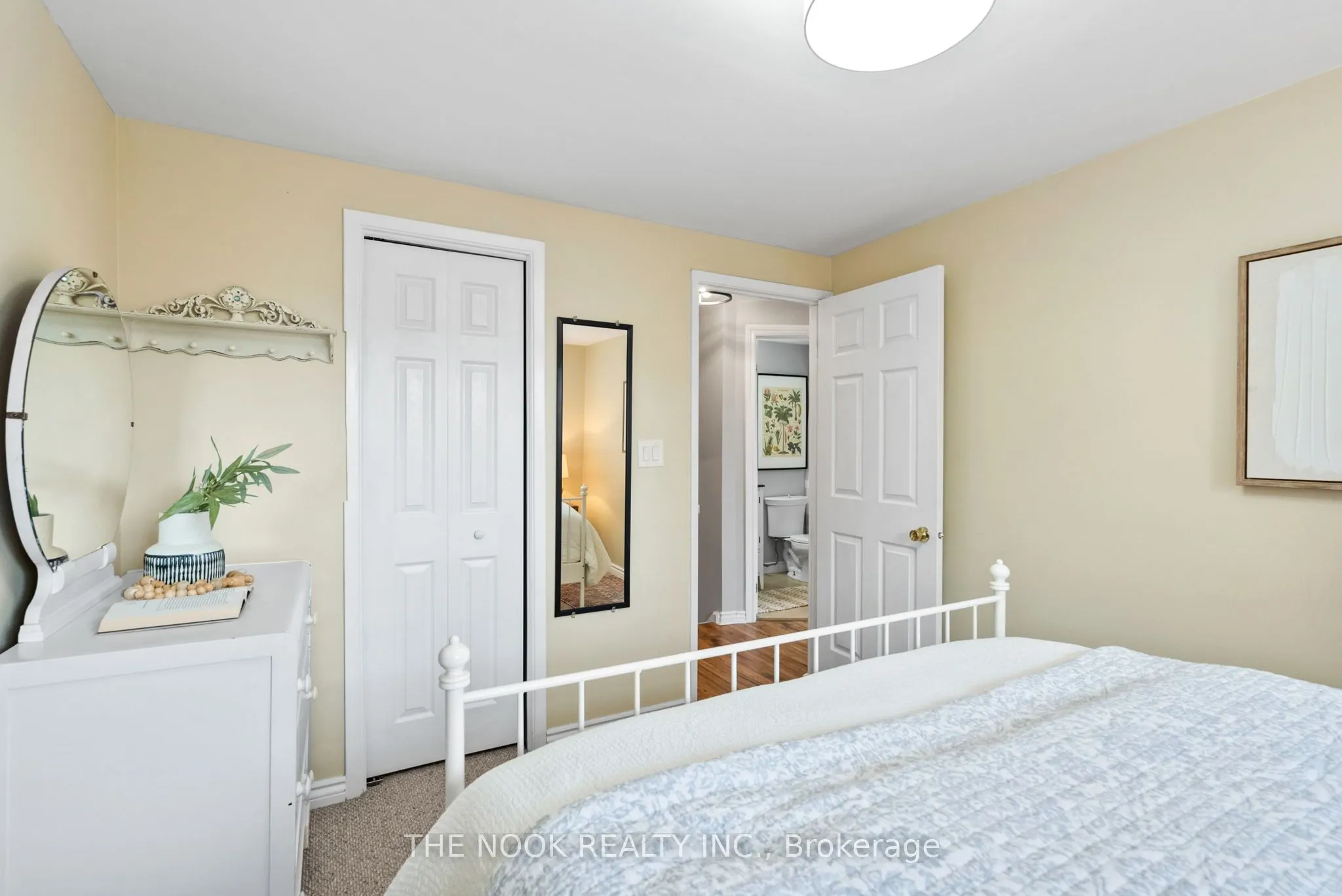 248 Kinmount Crescent