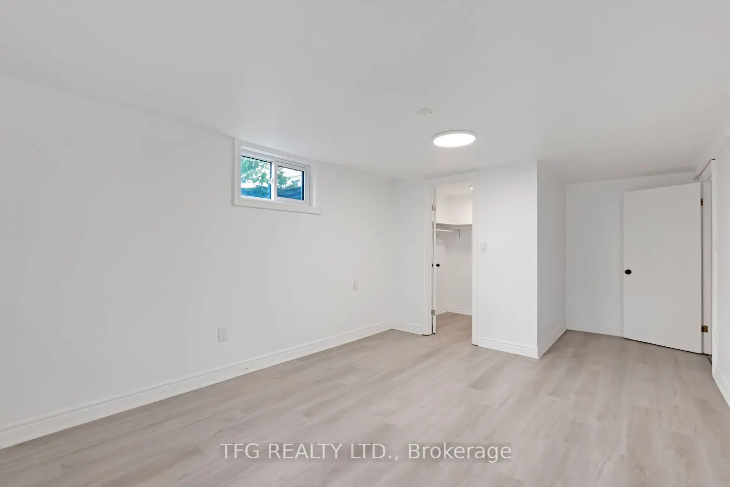 120 Bell Drive, #Lower