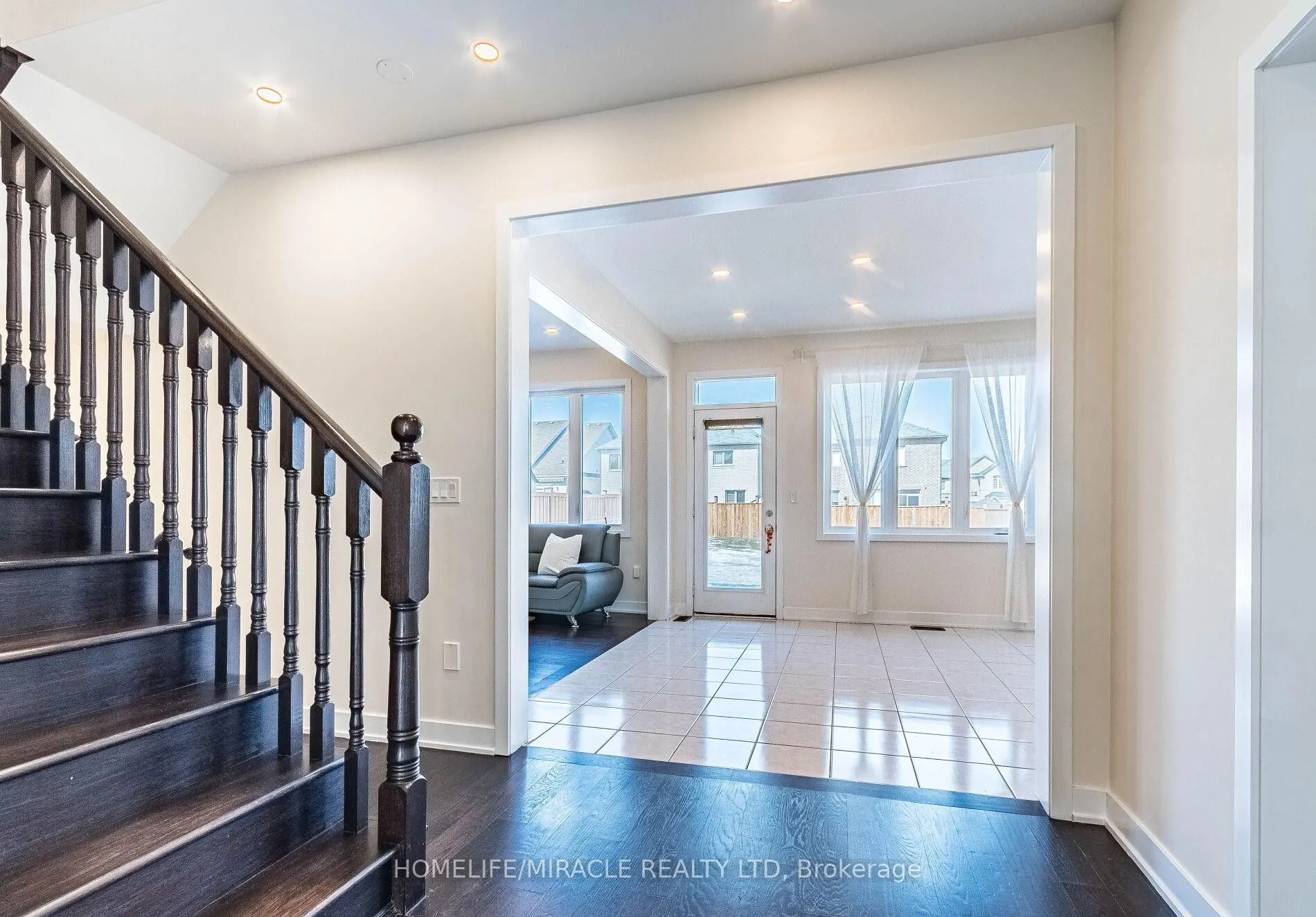 10 Buckles Court