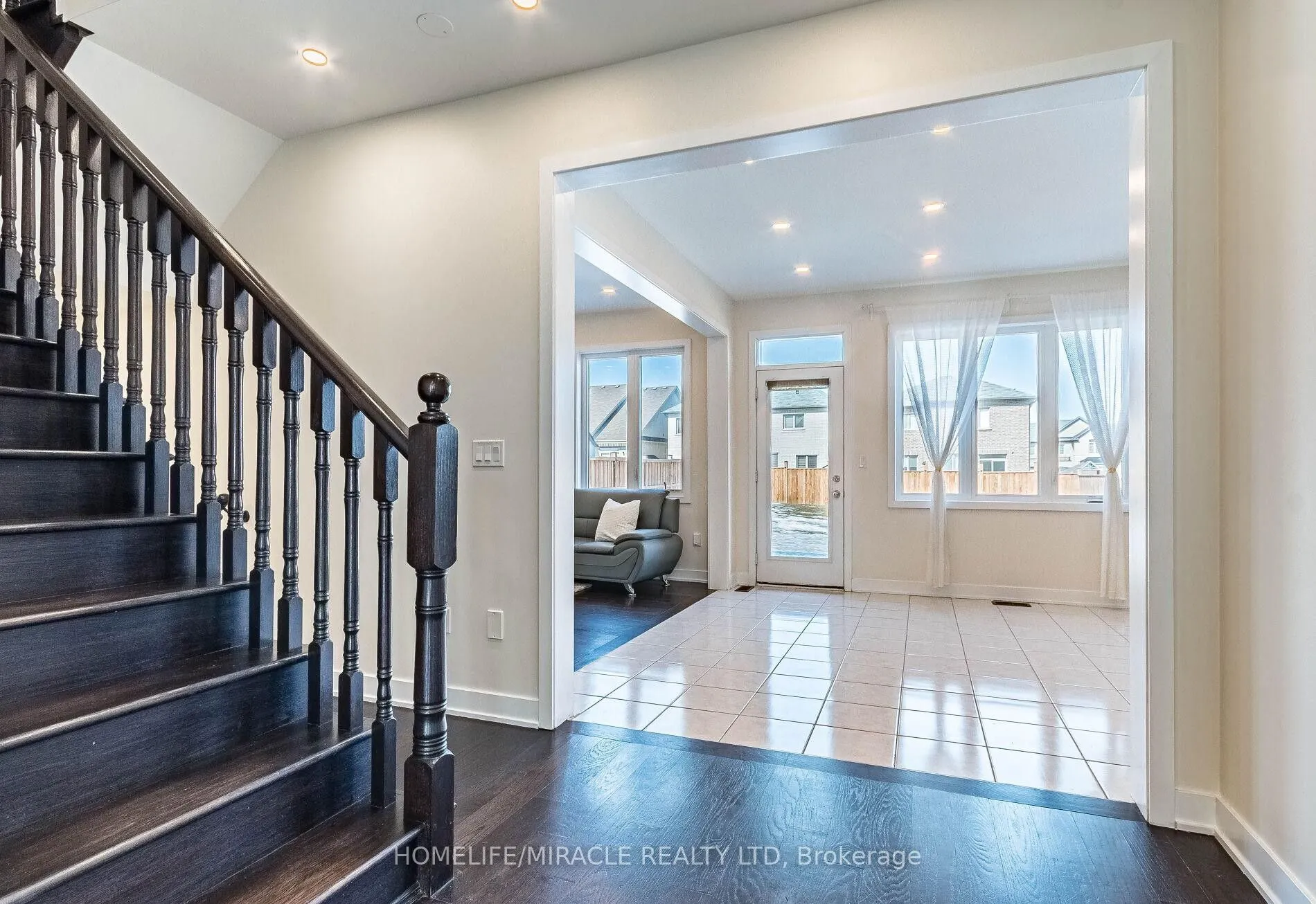 10 Buckles Court