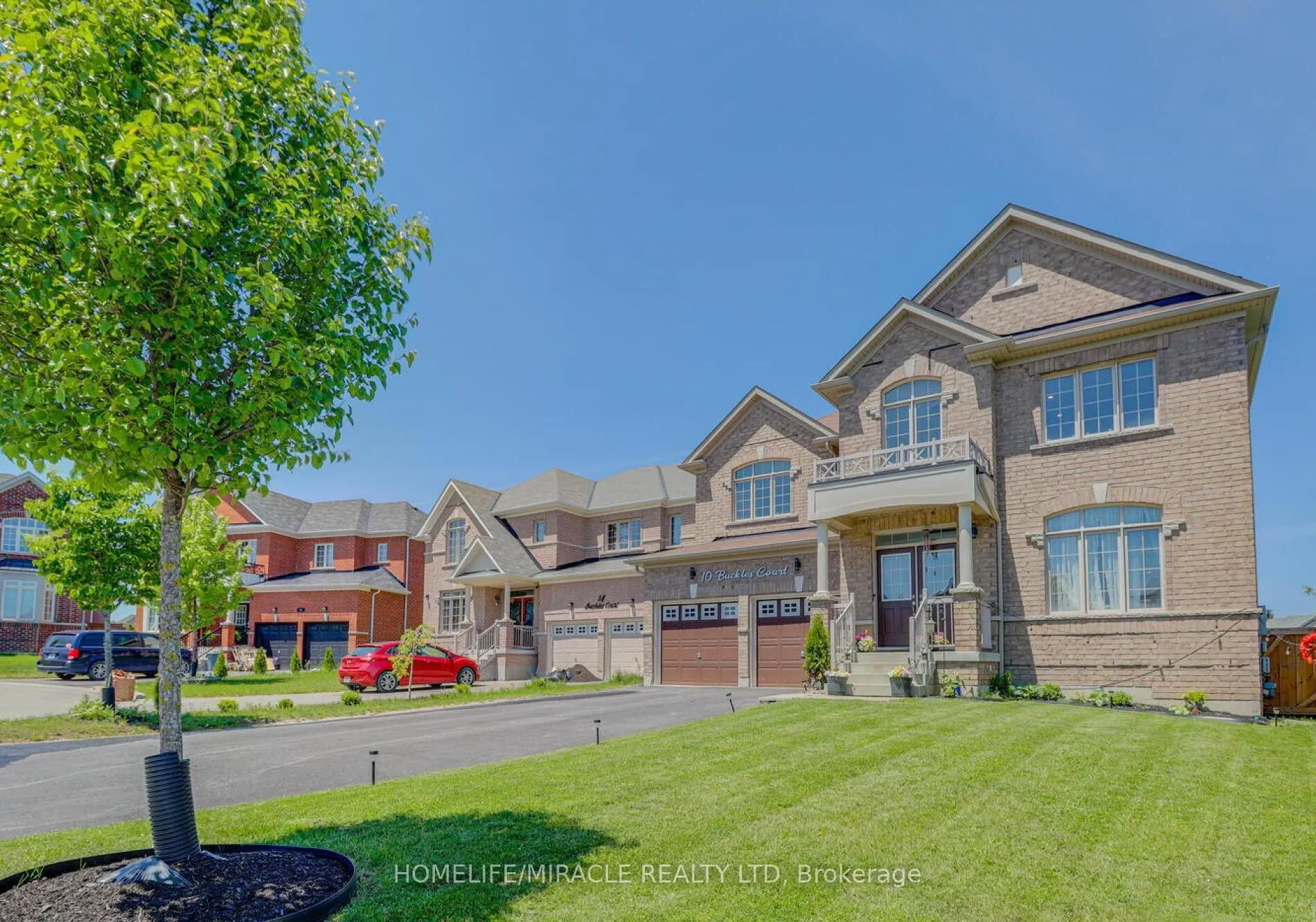 10 Buckles Court