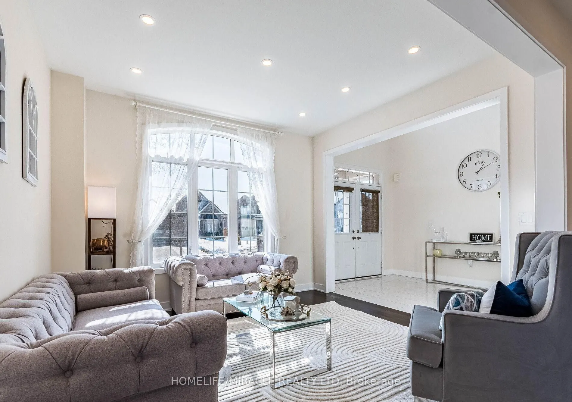 10 Buckles Court