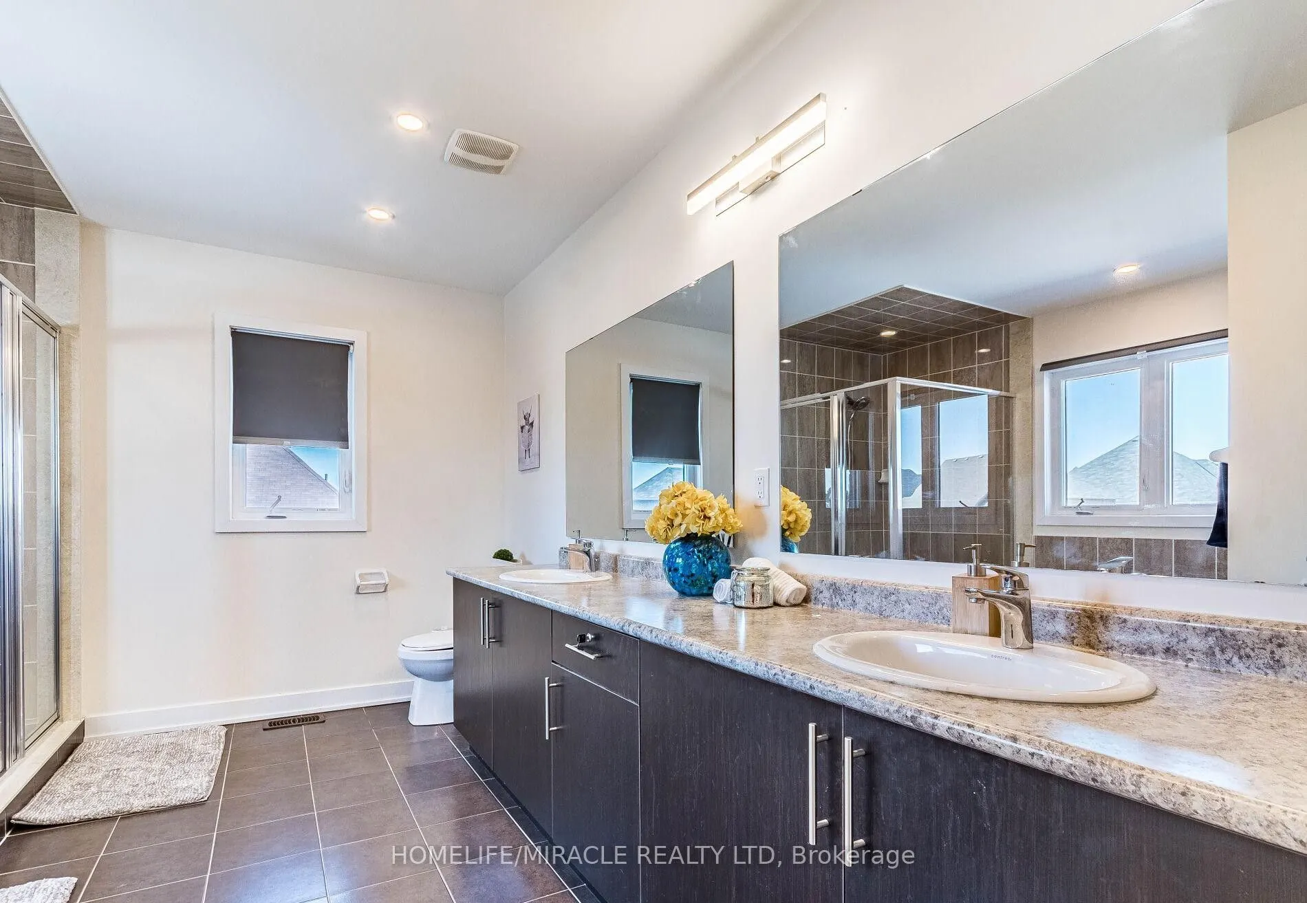 10 Buckles Court