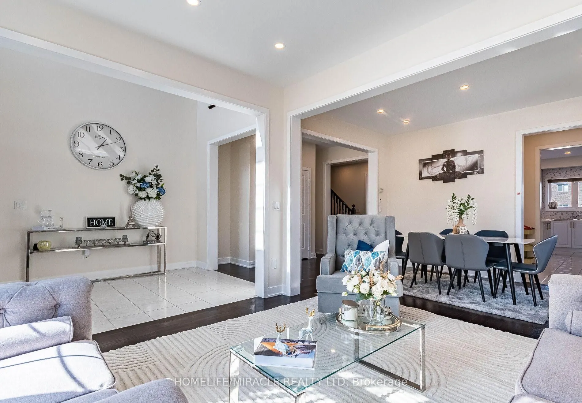 10 Buckles Court
