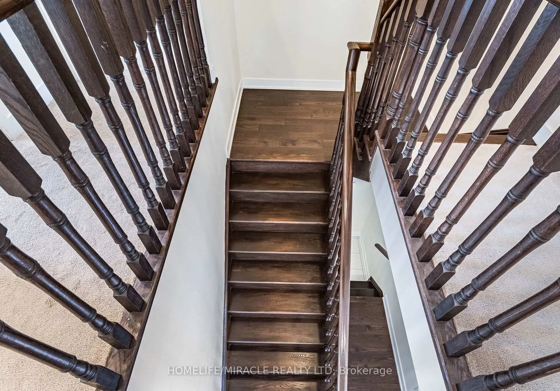 10 Buckles Court