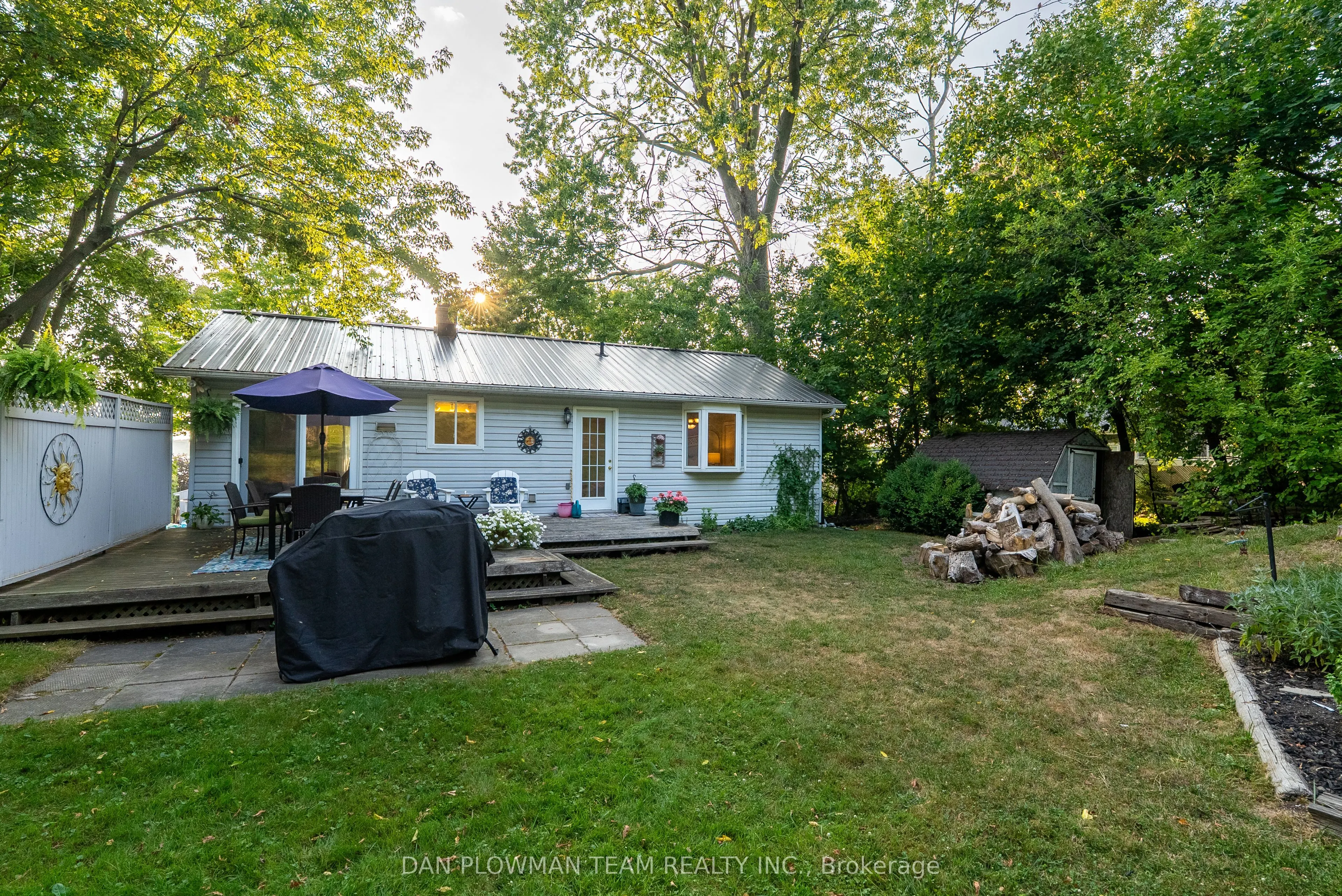 203 Portview Road