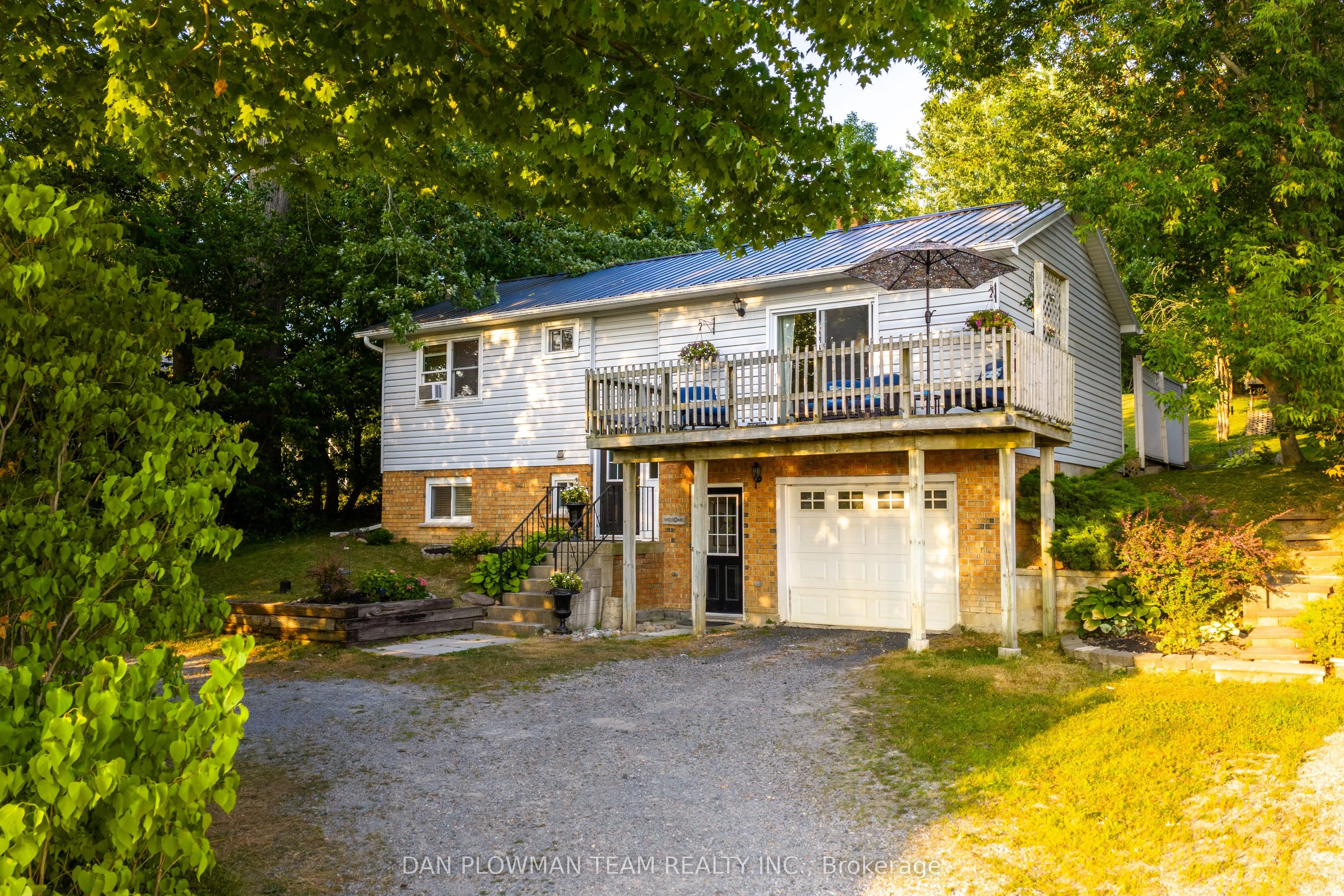 203 Portview Road