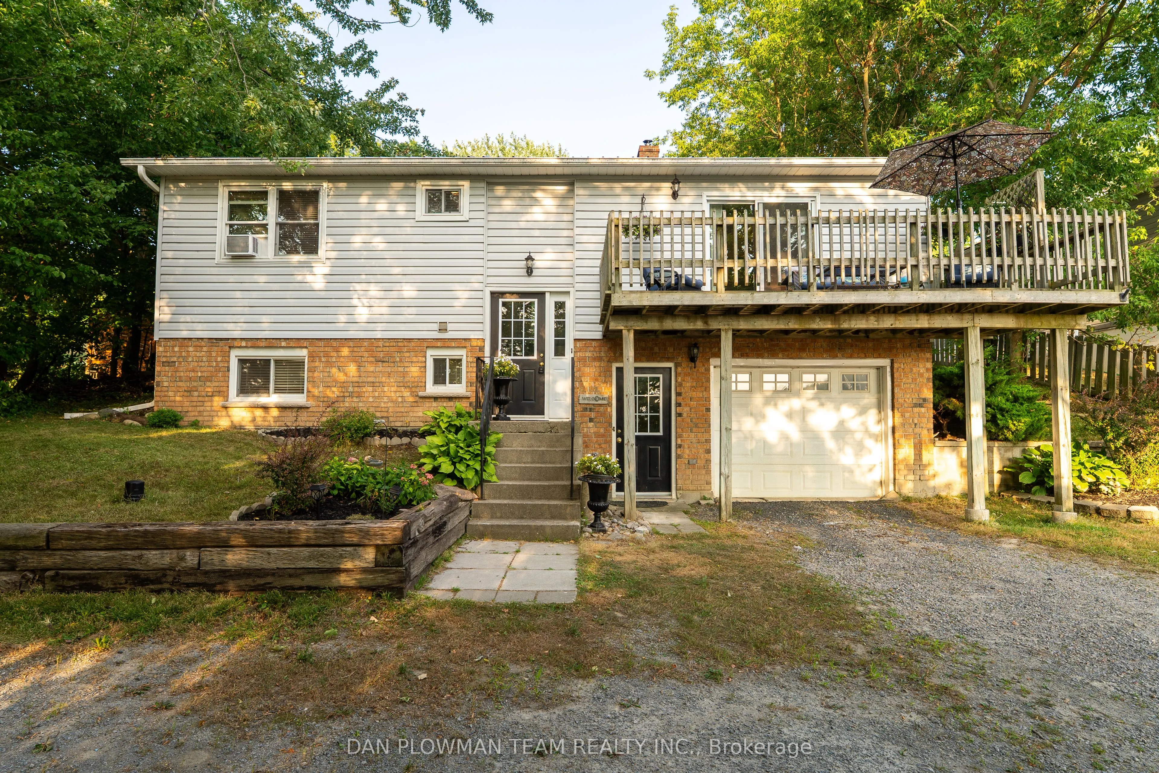 203 Portview Road