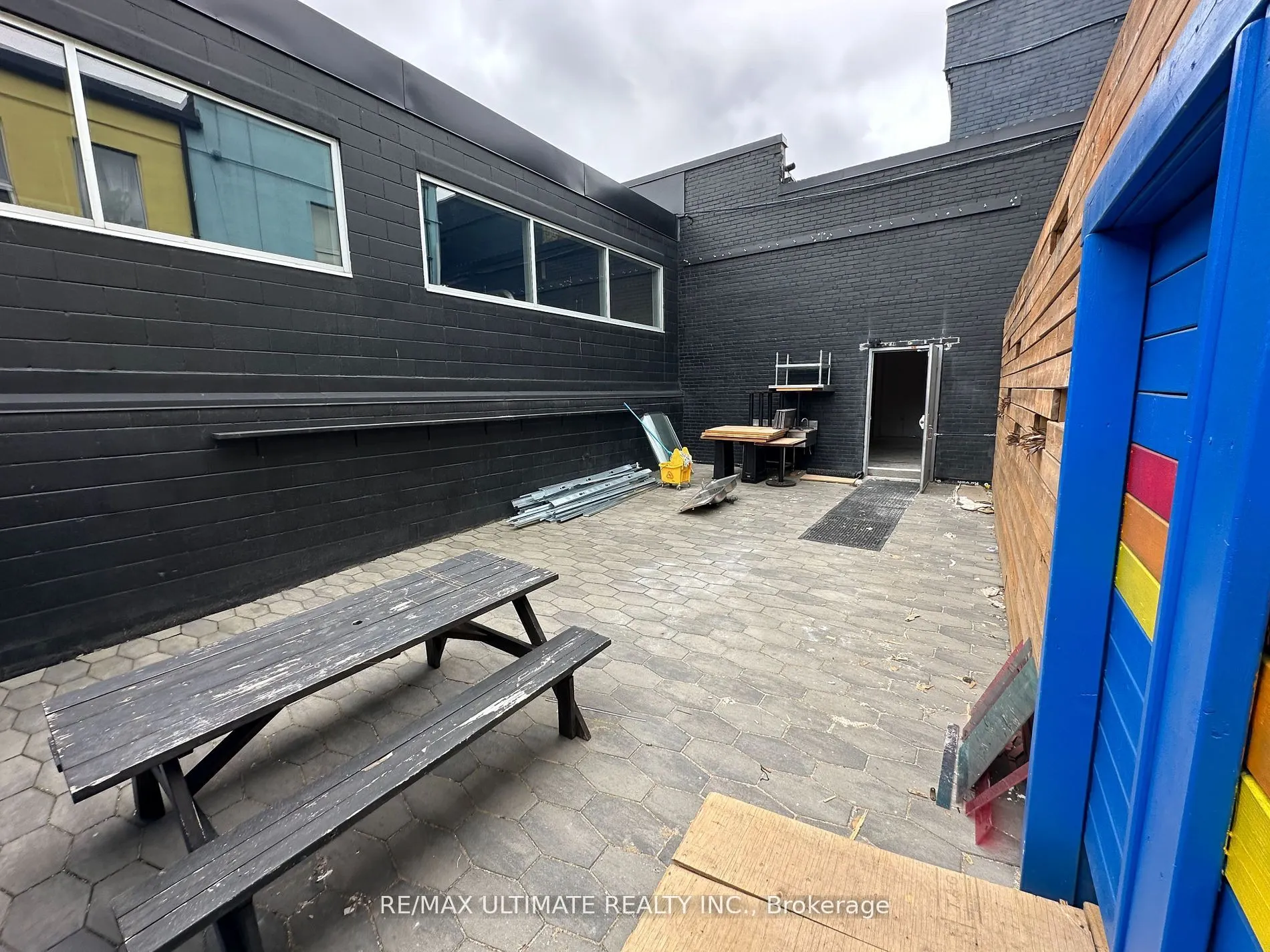 1501 Gerrard Street E
