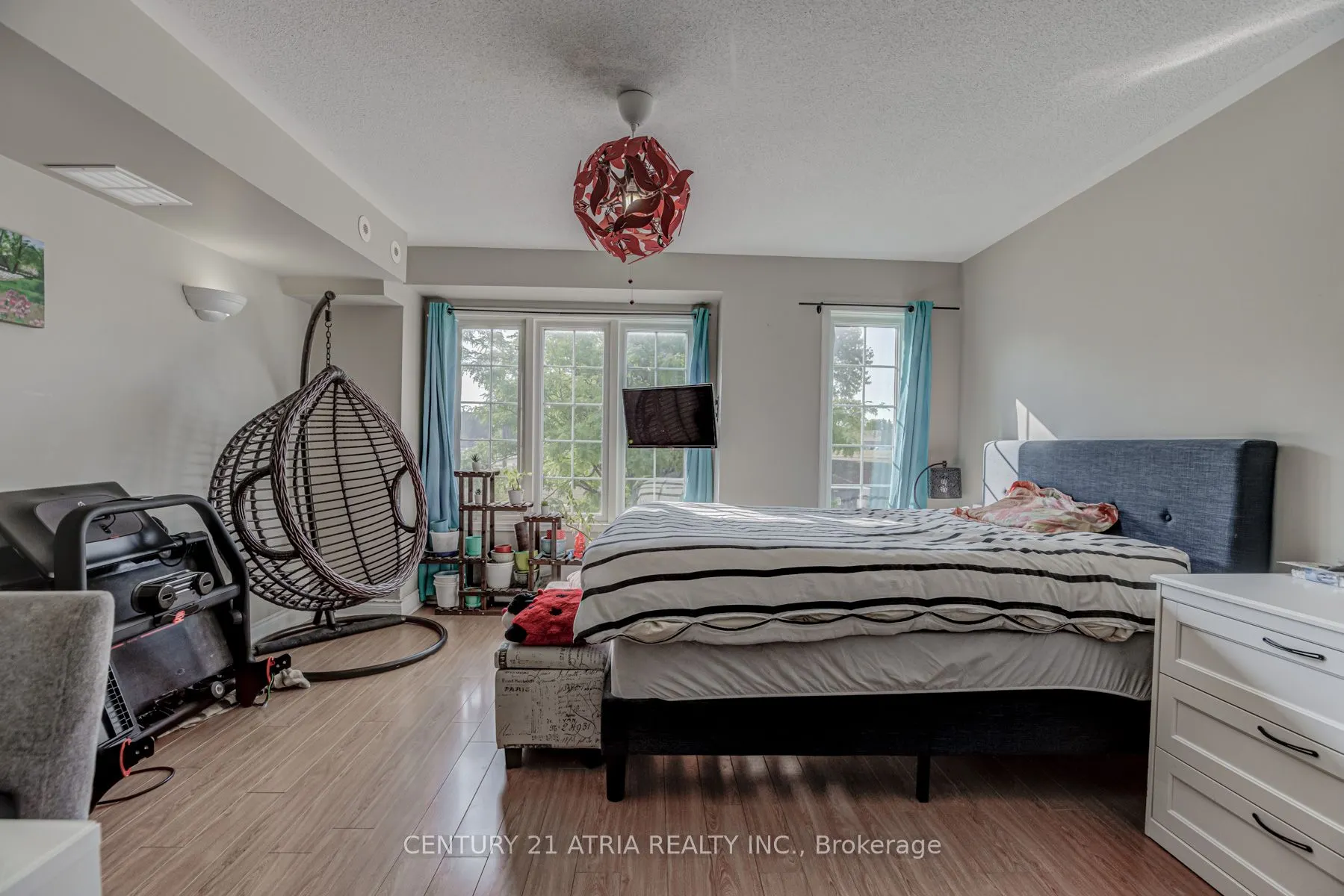 200 McLevin Avenue, #127