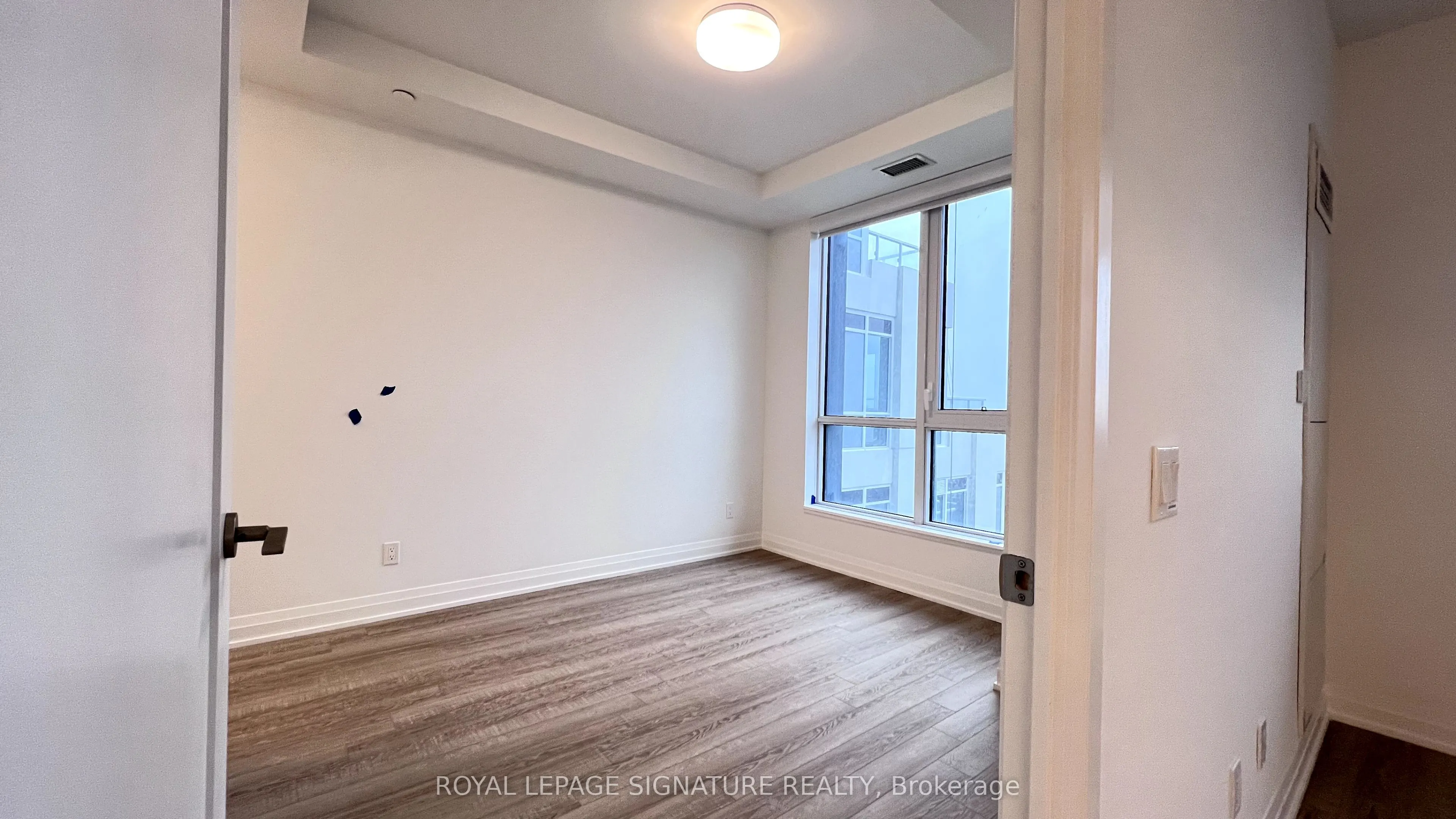 286 Main Street, #718