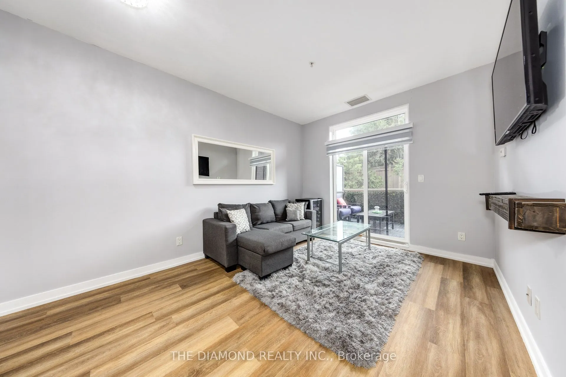 3560 St Clair Avenue E, #107