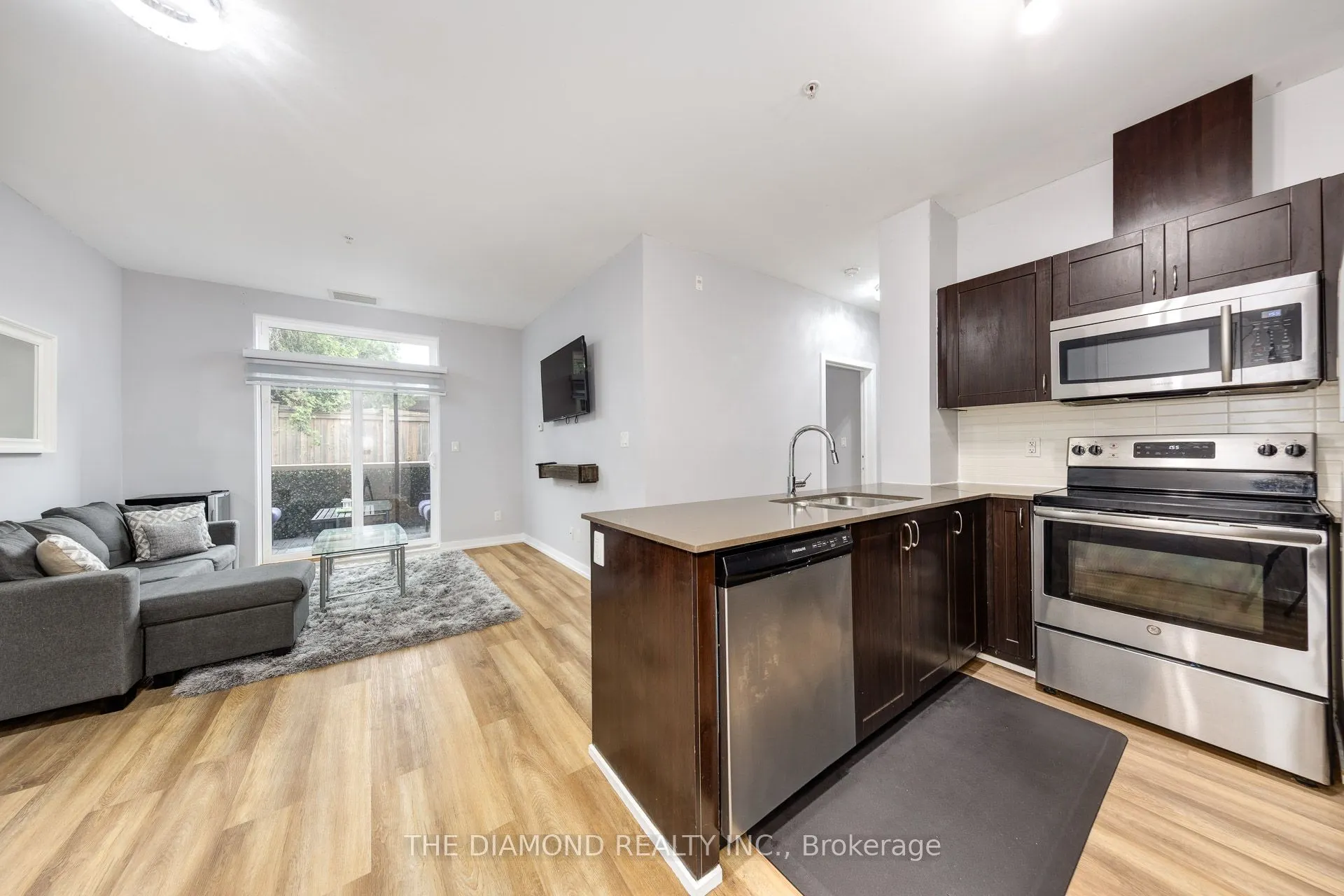 3560 St Clair Avenue E, #107