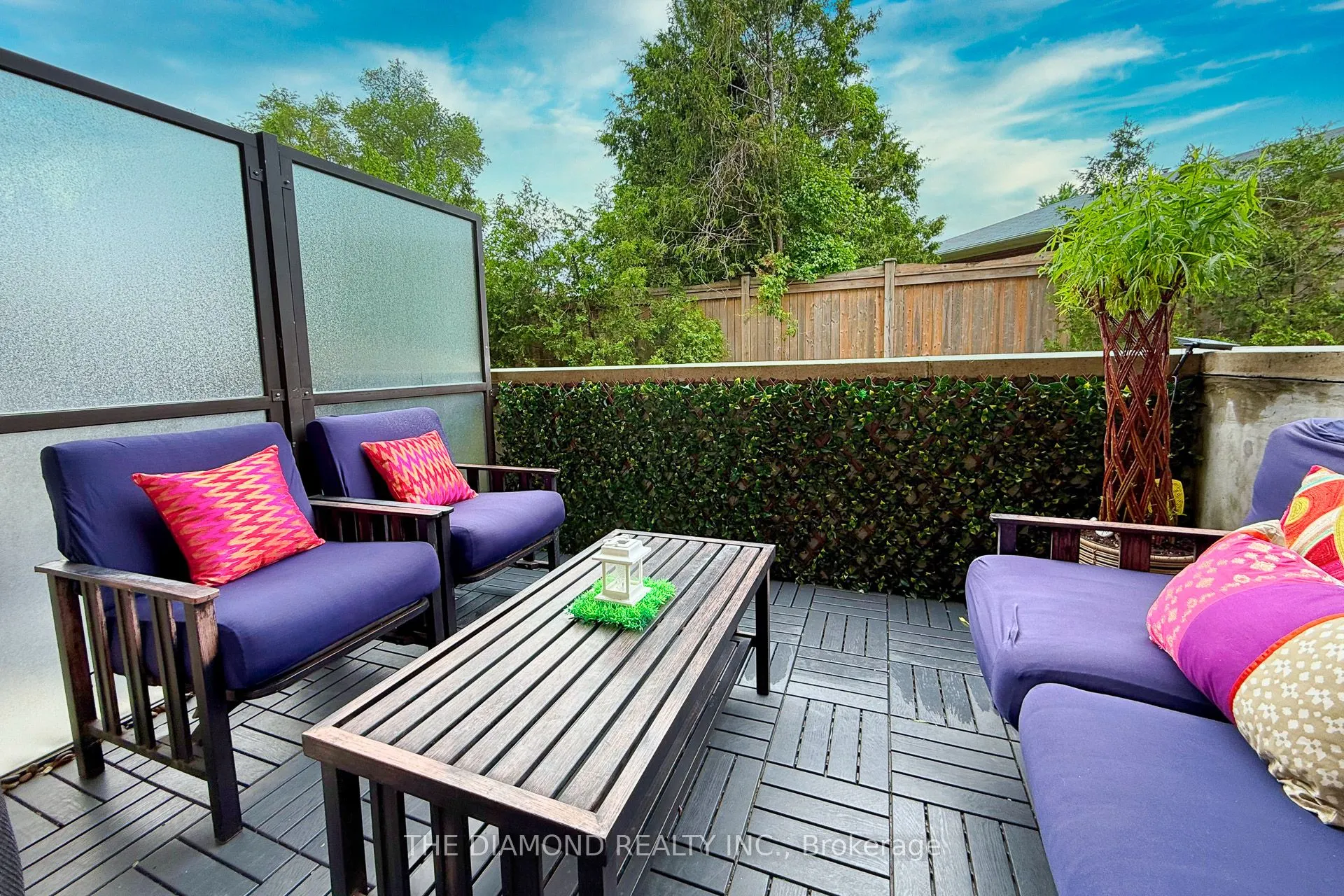 3560 St Clair Avenue E, #107