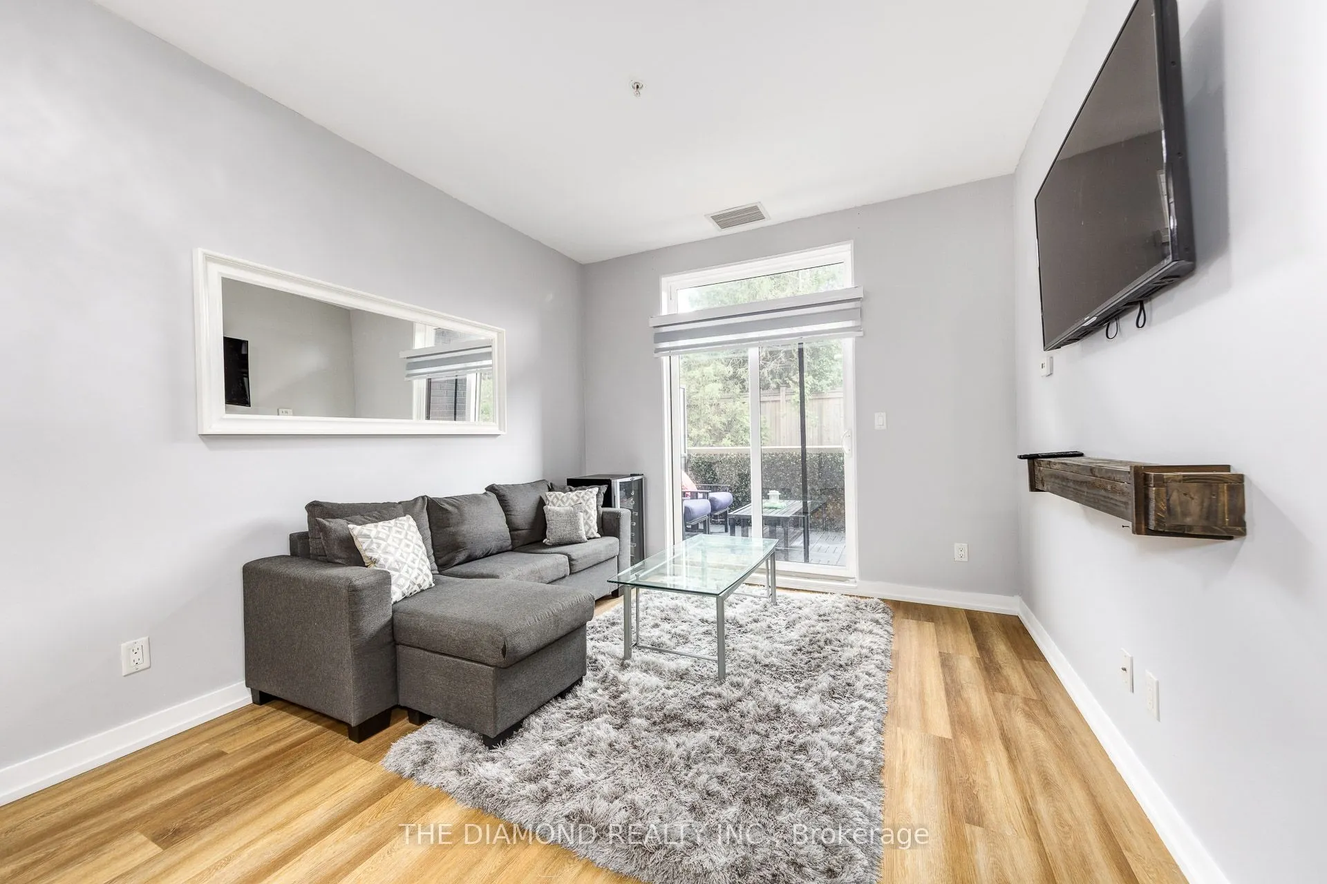 3560 St Clair Avenue E, #107