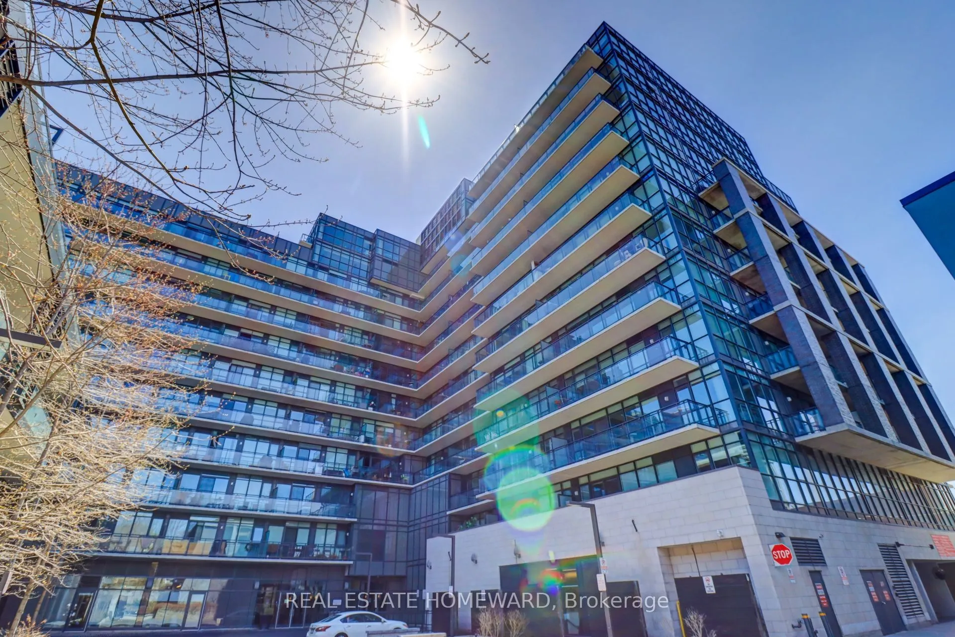 1190 Dundas Street E, #522
