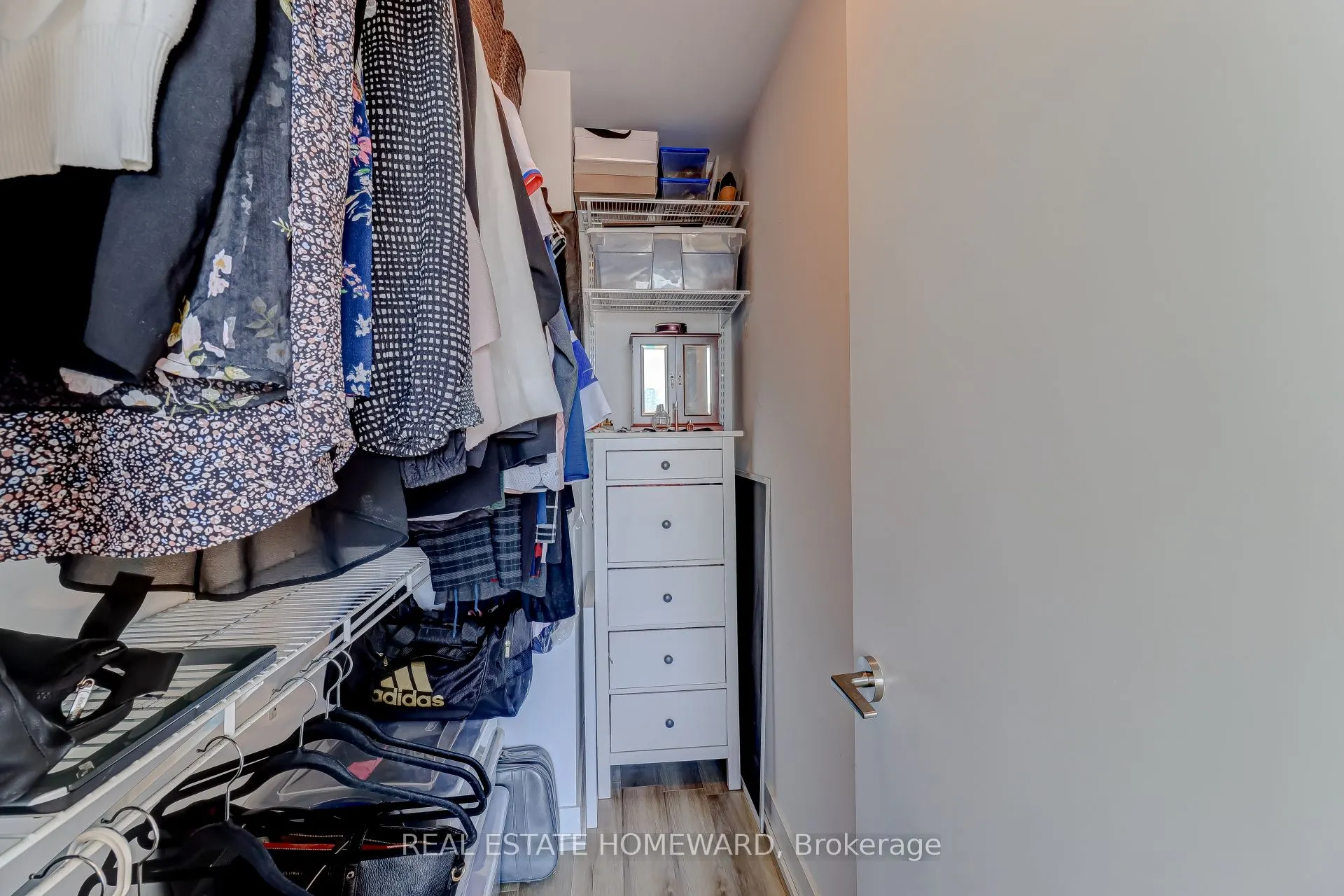 1190 Dundas Street E, #522