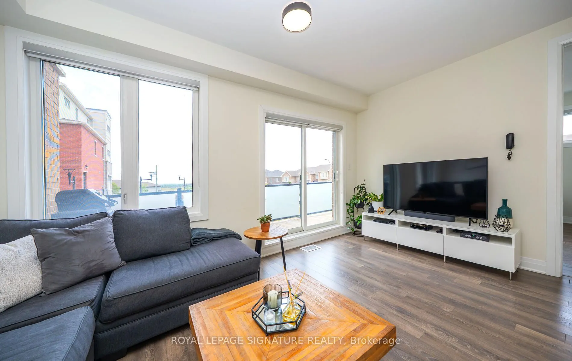 1148 Dragonfly Avenue, #101