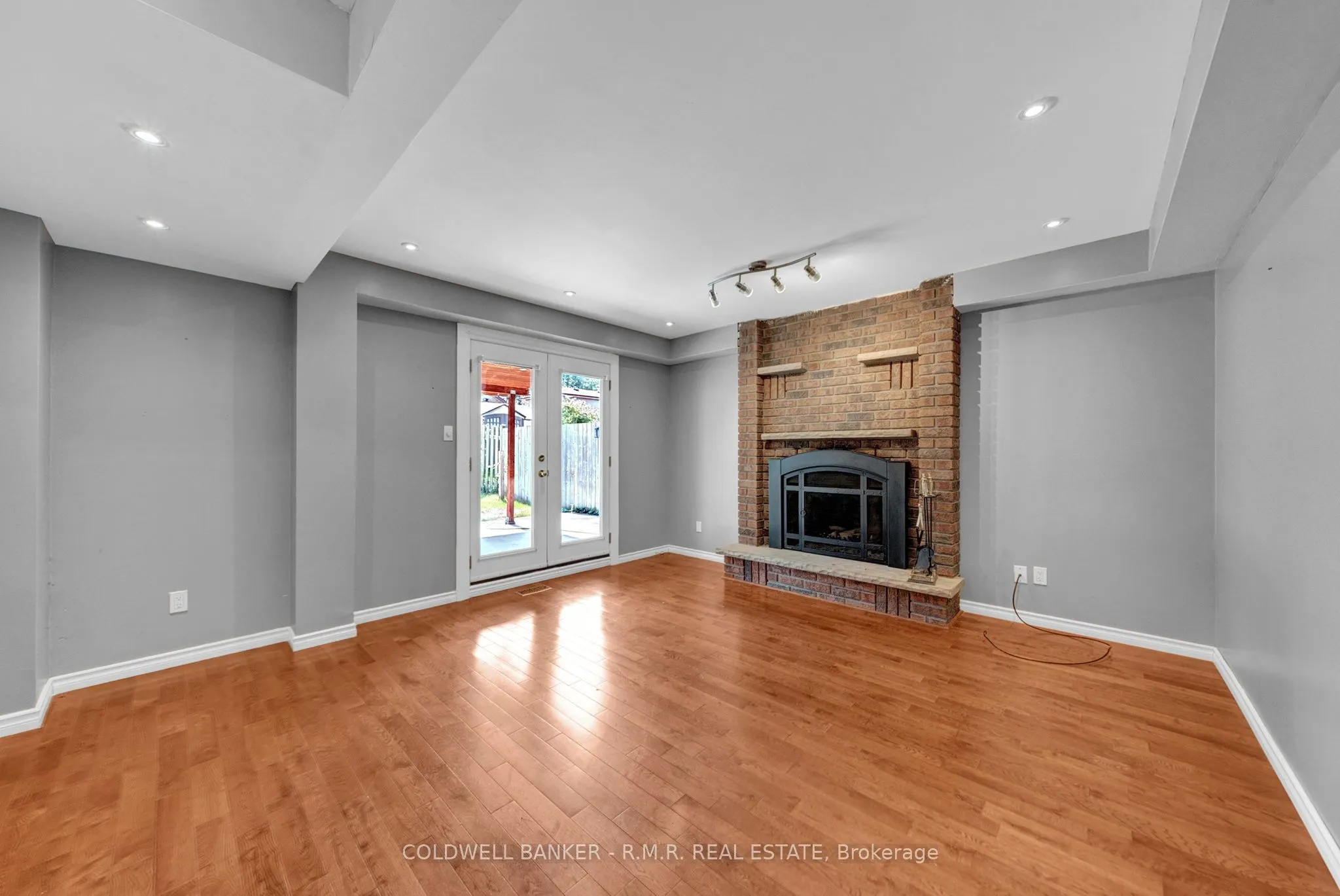 431 Grange Court