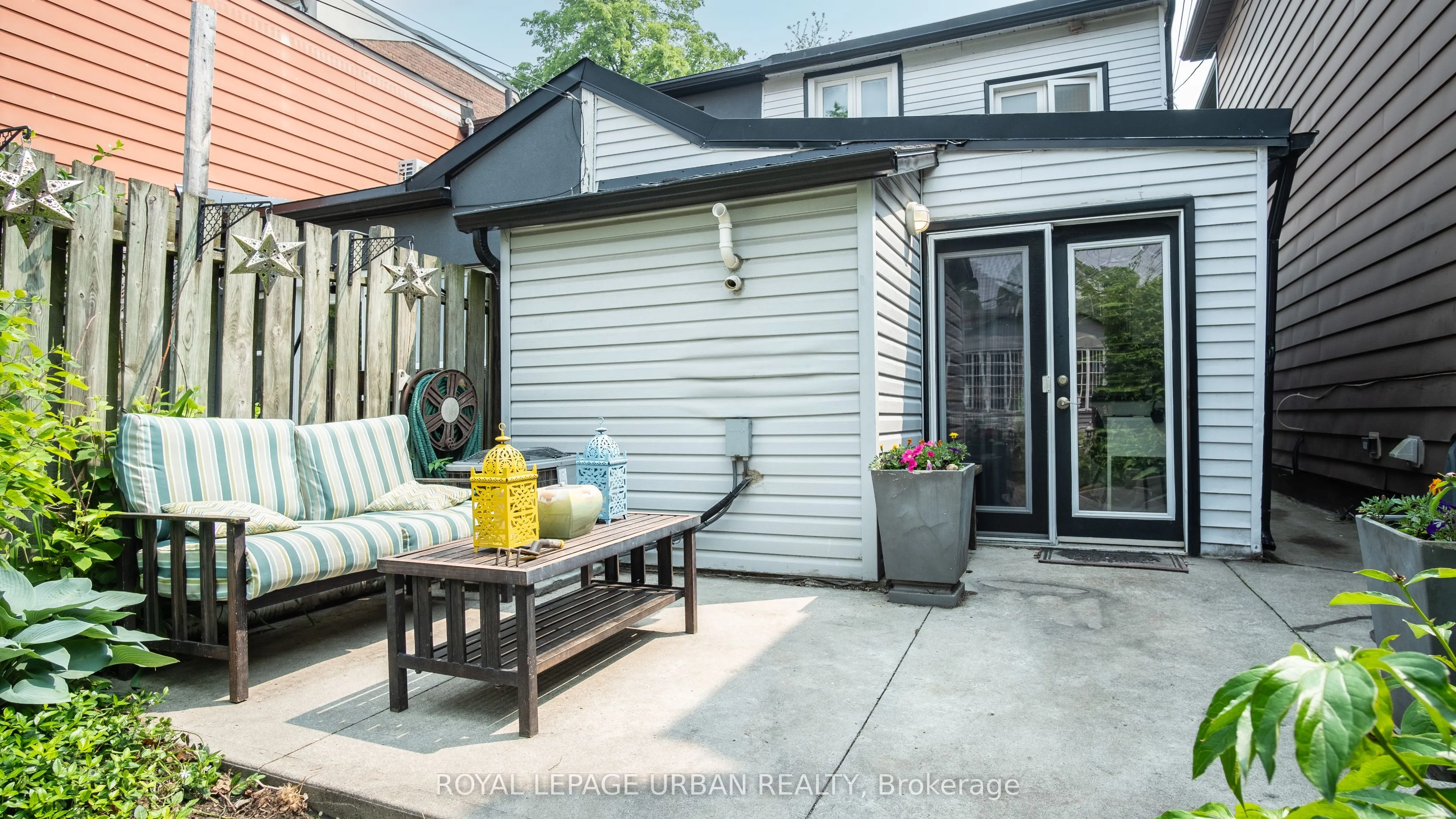 54 Arundel Avenue