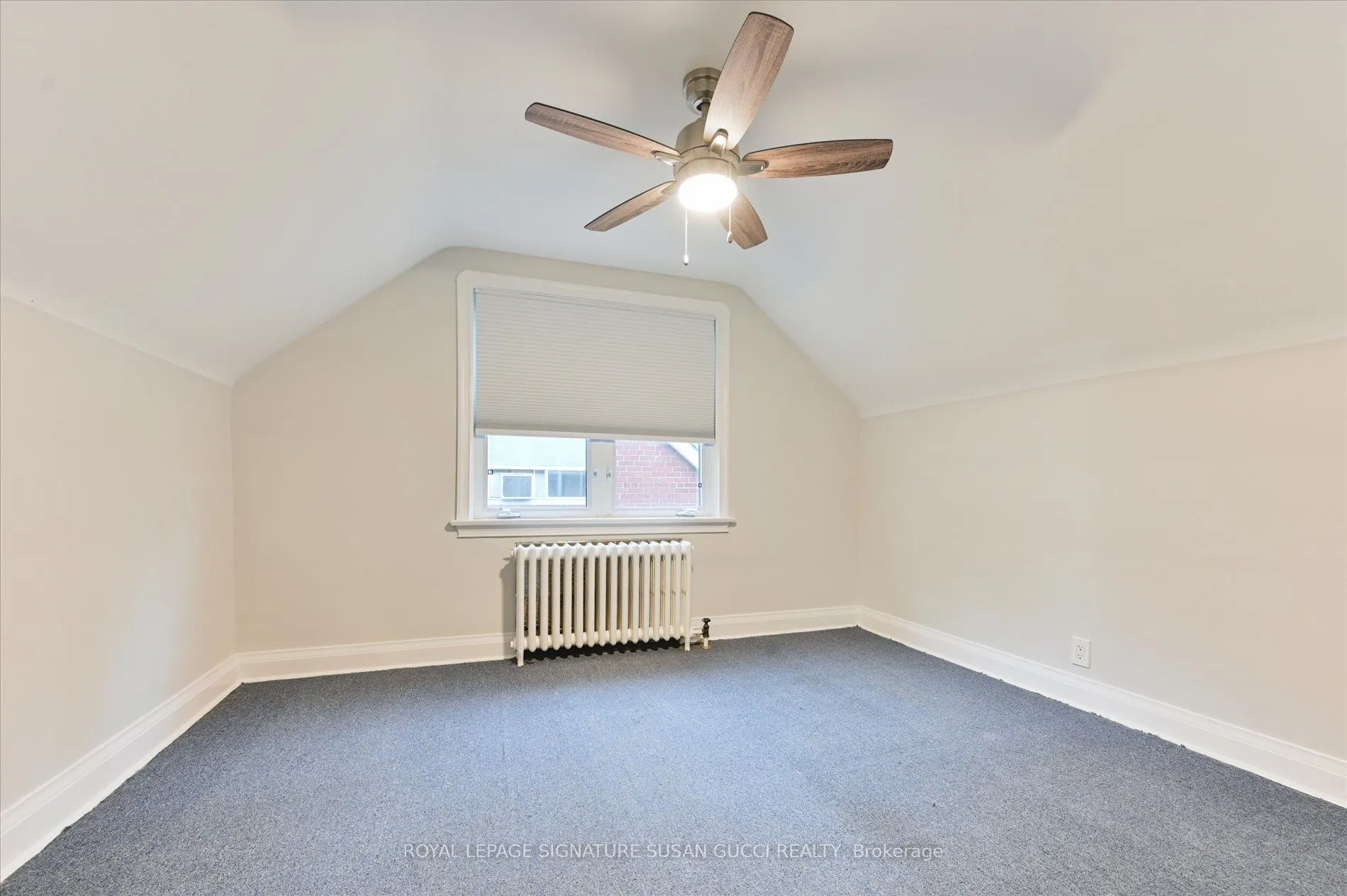 19 Plaxton Drive