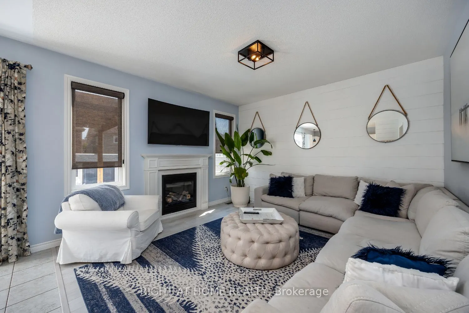 206 Ted Miller Crescent