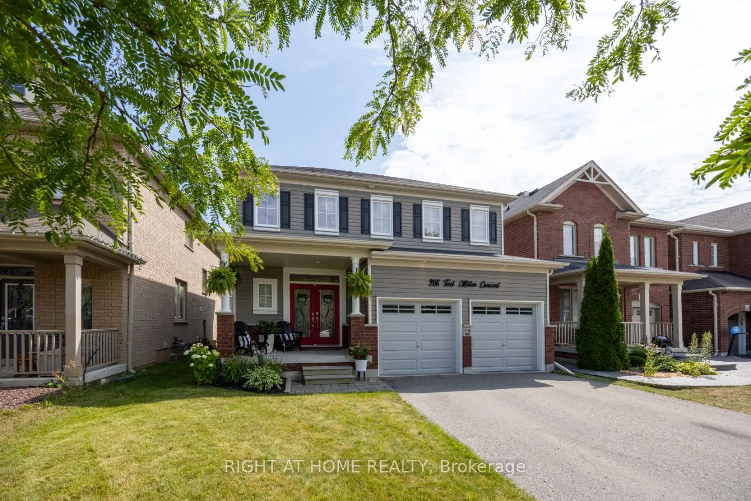 206 Ted Miller Crescent