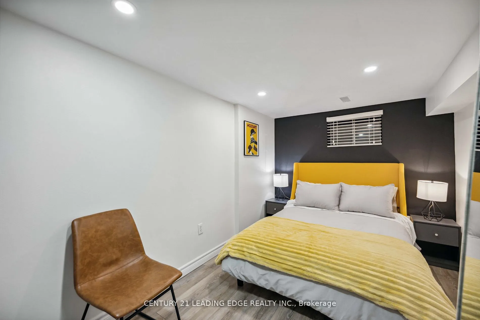 360 Coxwell Avenue, #A
