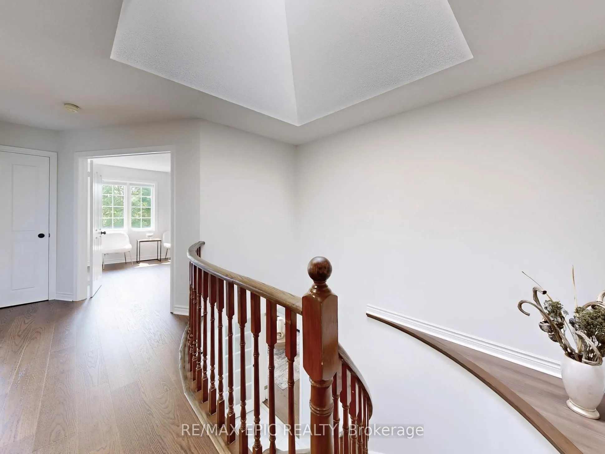 10 Corner Stone Crescent