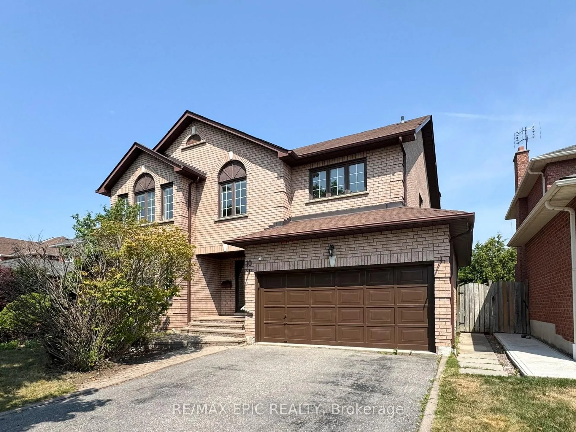 10 Corner Stone Crescent