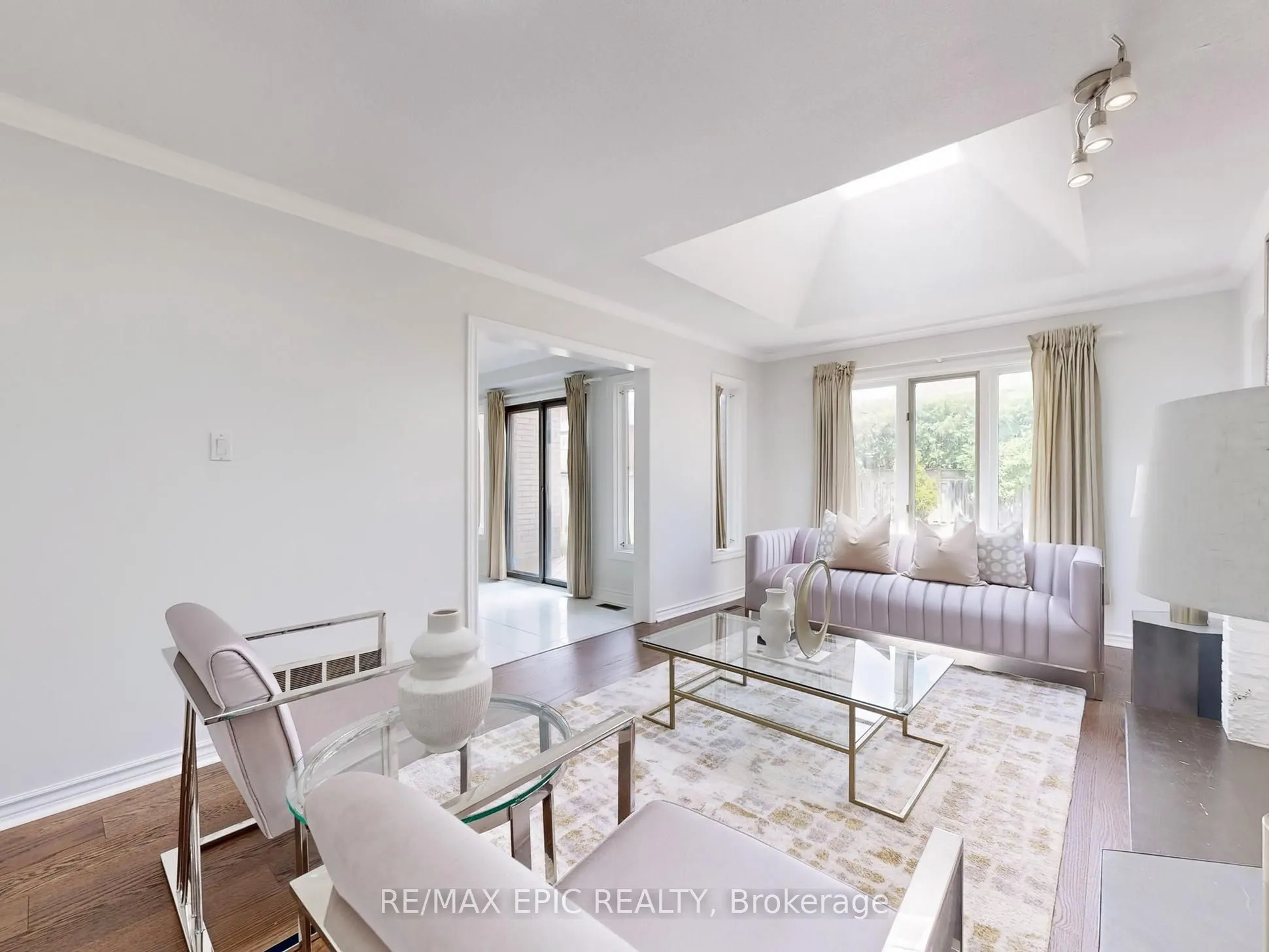 10 Corner Stone Crescent
